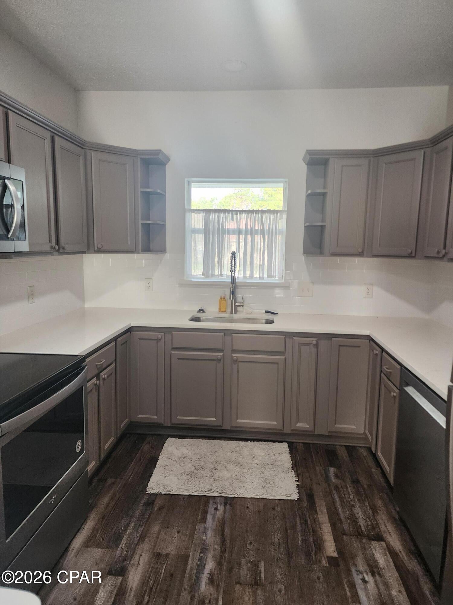 Miramar Heights - Residential Lease