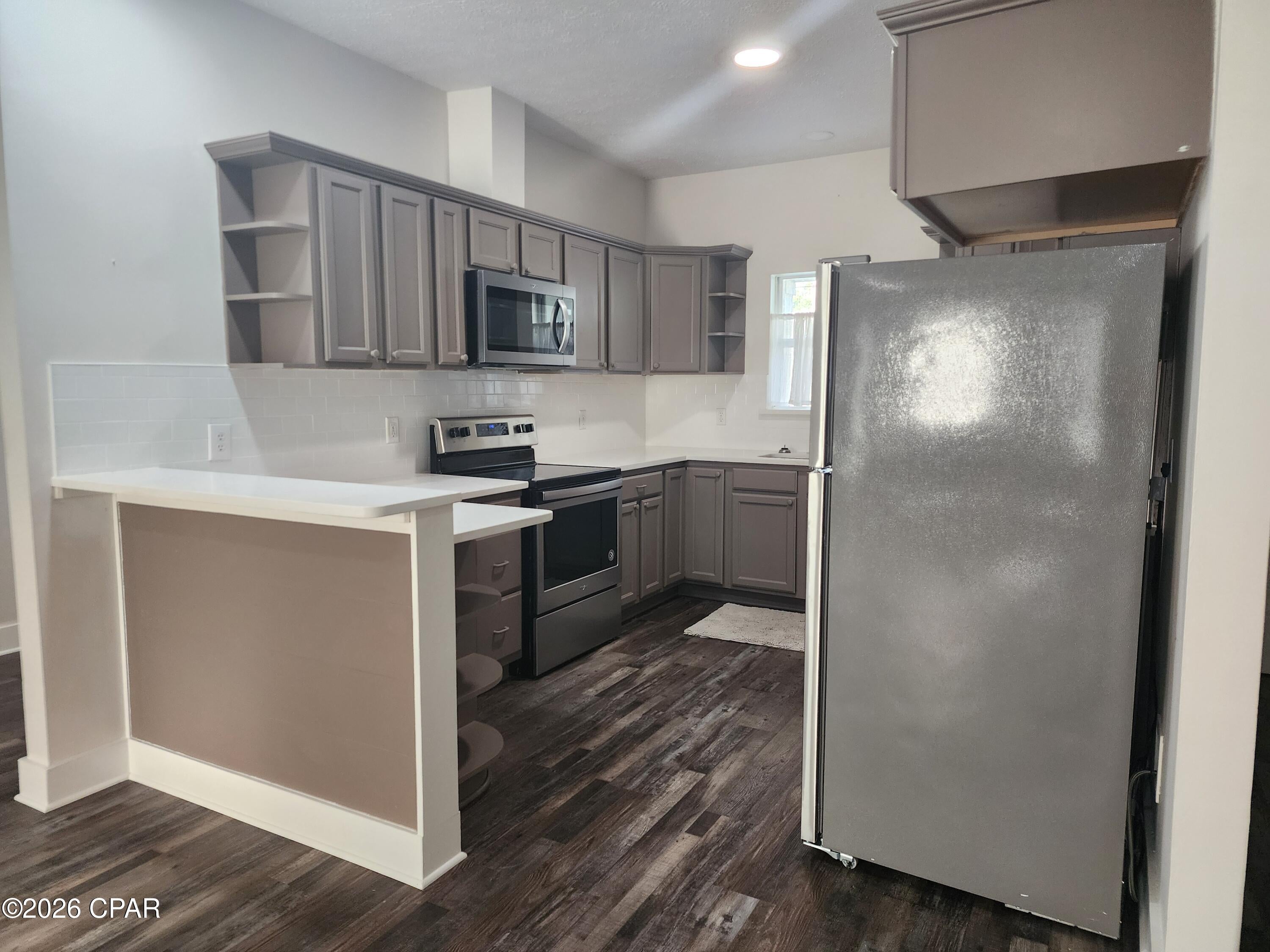 Miramar Heights - Residential Lease