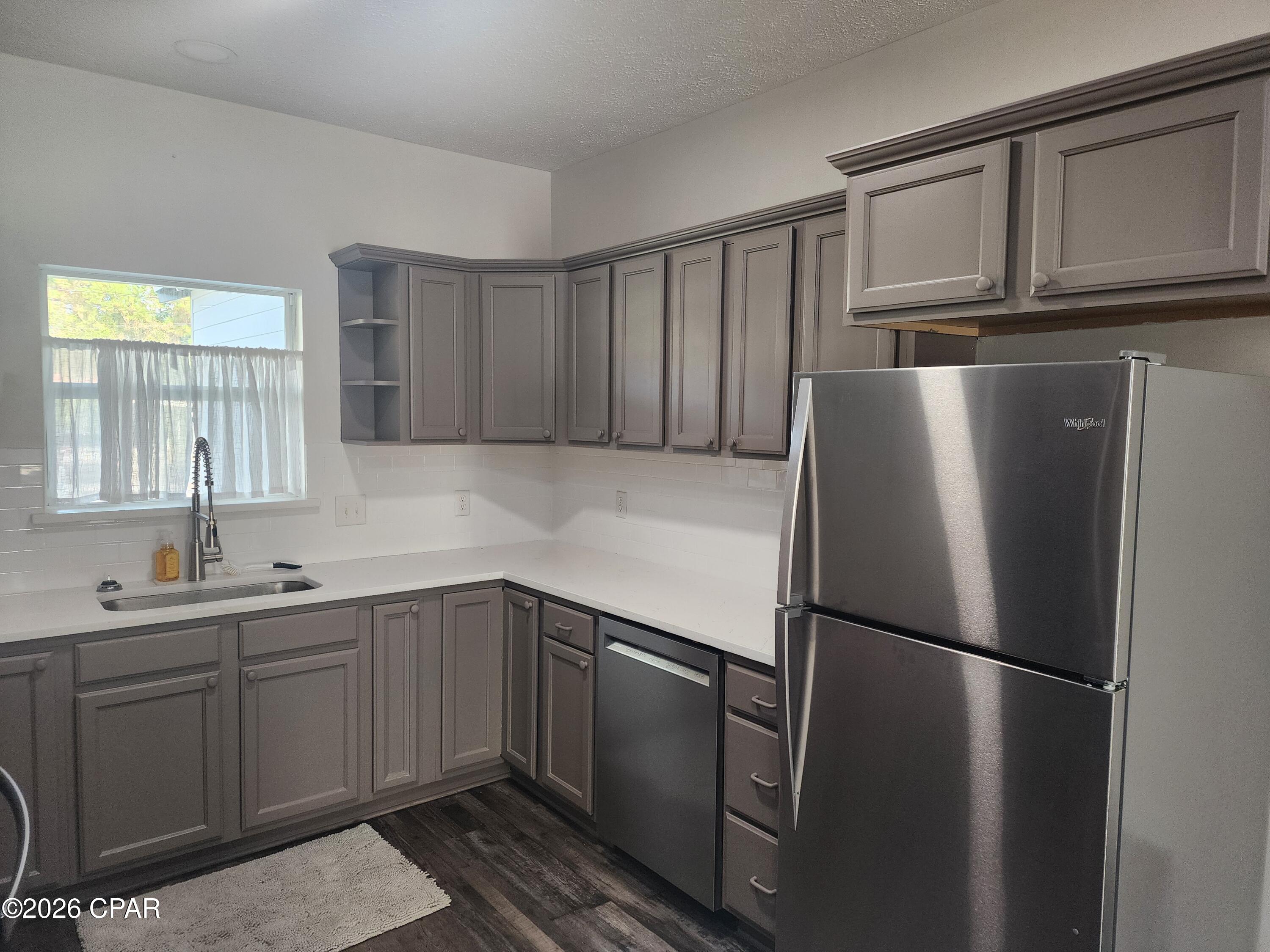 Miramar Heights - Residential Lease