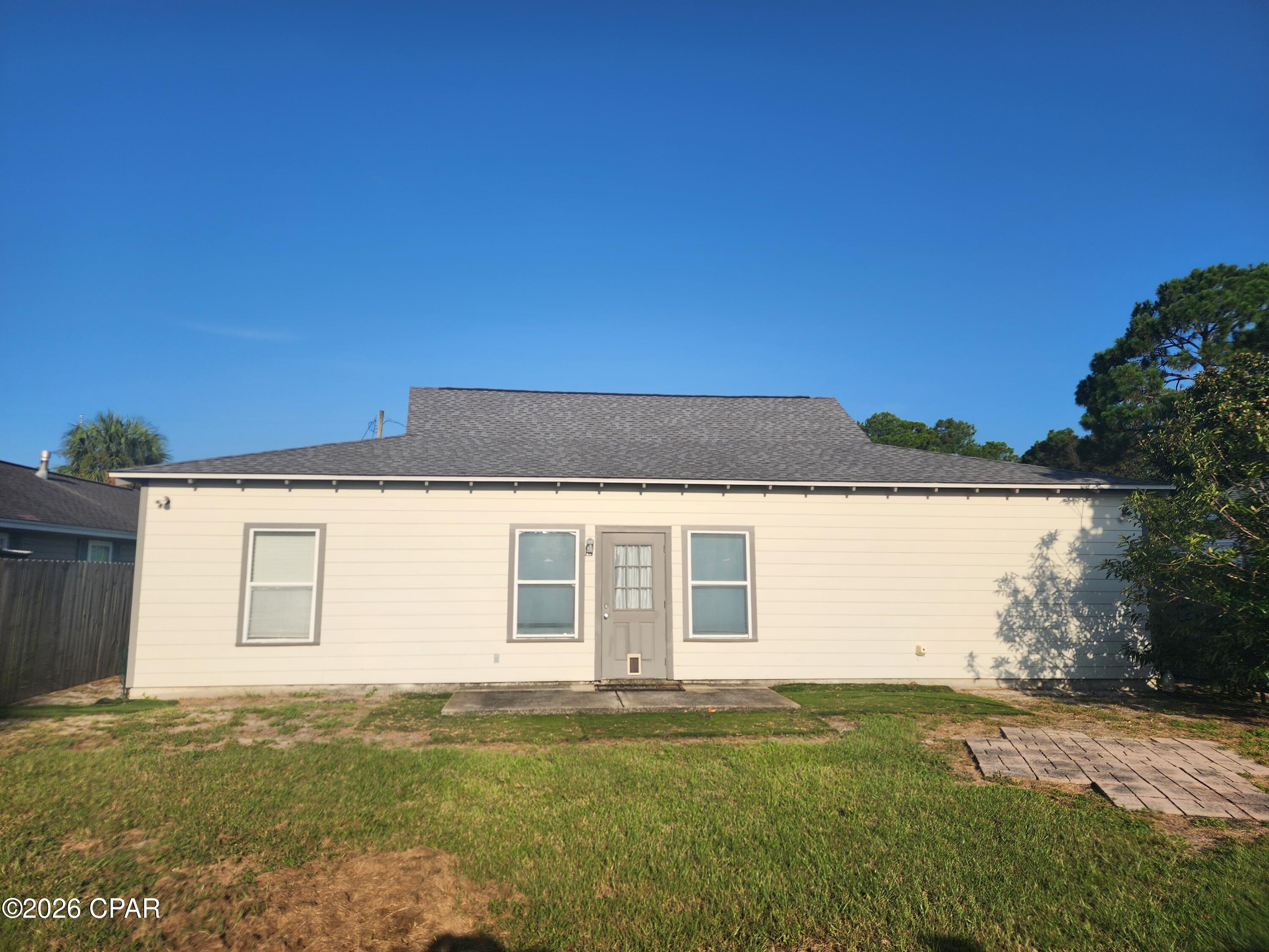 Miramar Heights - Residential Lease