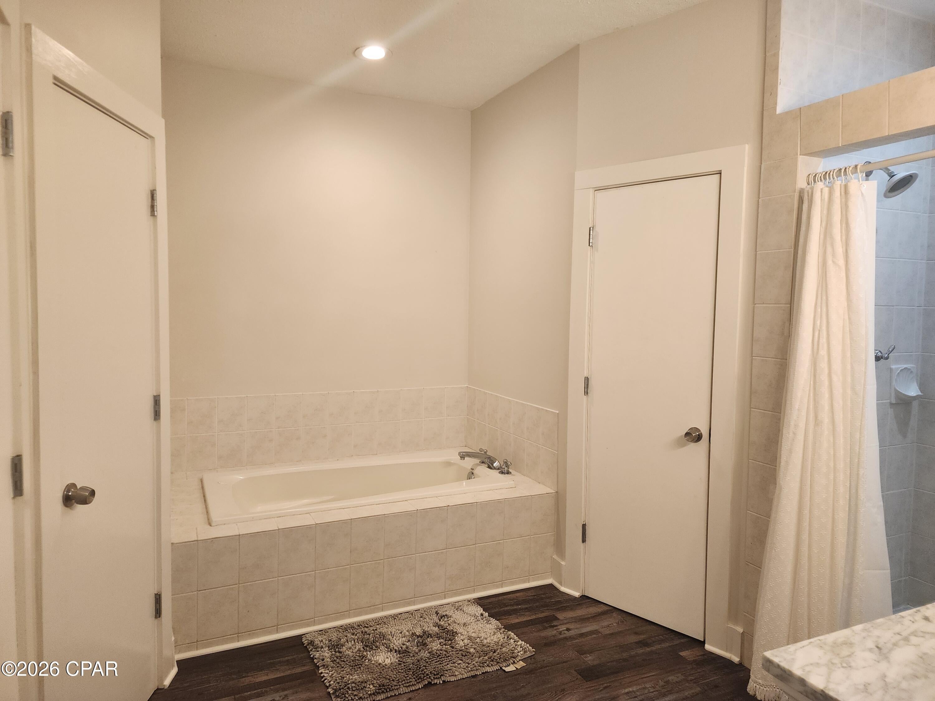 Miramar Heights - Residential Lease