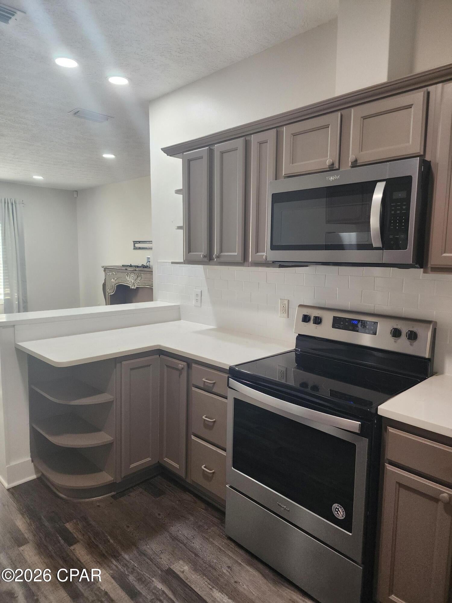 Miramar Heights - Residential Lease