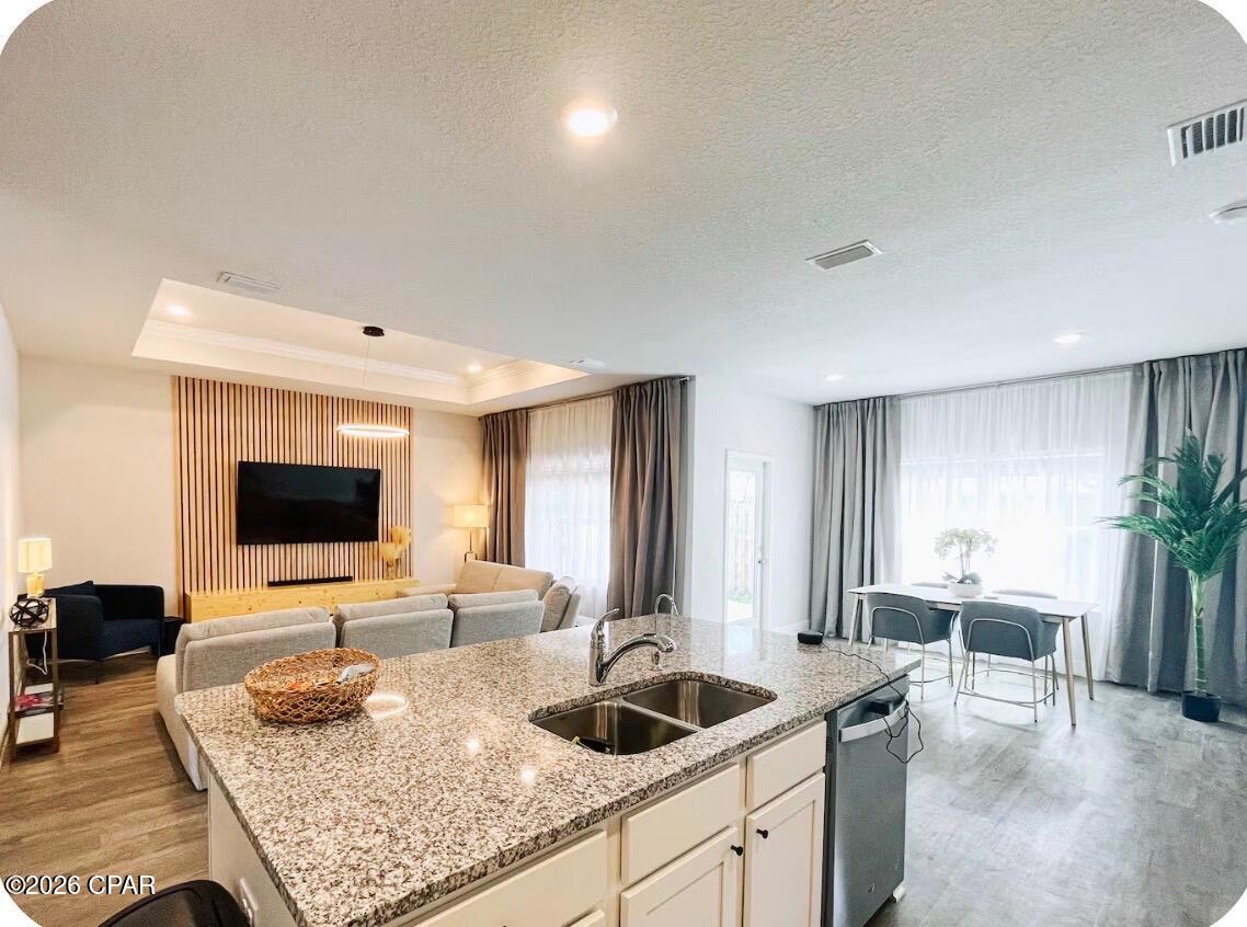 Emerald Cove Villas - Residential Lease