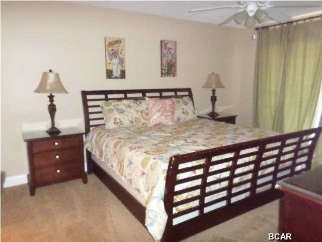 Edgewater Golf Villas IV - Residential