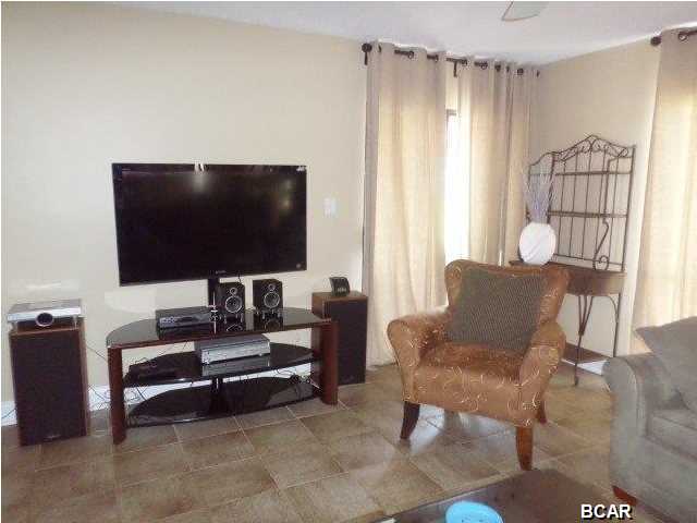 Edgewater Golf Villas IV - Residential