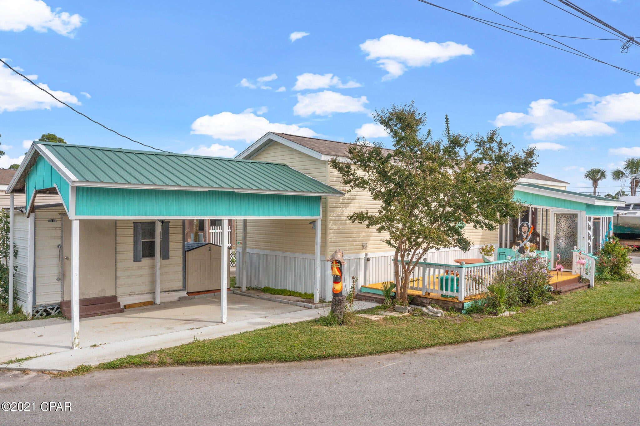 Look for a cozy spot about 30 seconds to a public boat ramp?

Want quick access to St Andrews Bay?

Here you go and it's affordable!!

2 bedroom, 1.5 bath, covered parking for your car and parking for a small boat.

Great outside storage for your beach toys.

Screened porch, large deck and being sold furnished.

Call you favorite Realtor to see it before it's gone!

All mesuarements