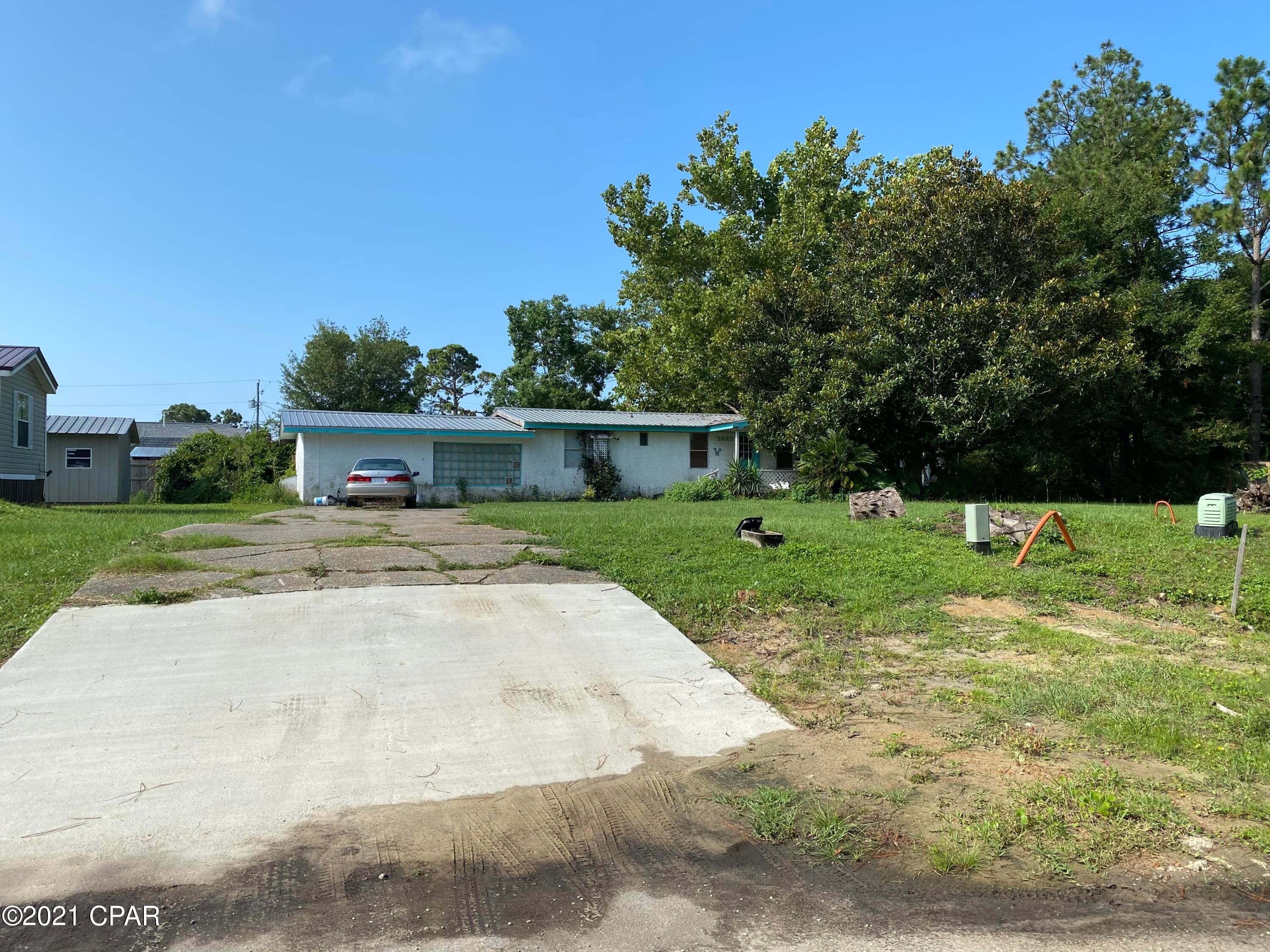 North Lagoon Oaks 7th Add - Residential