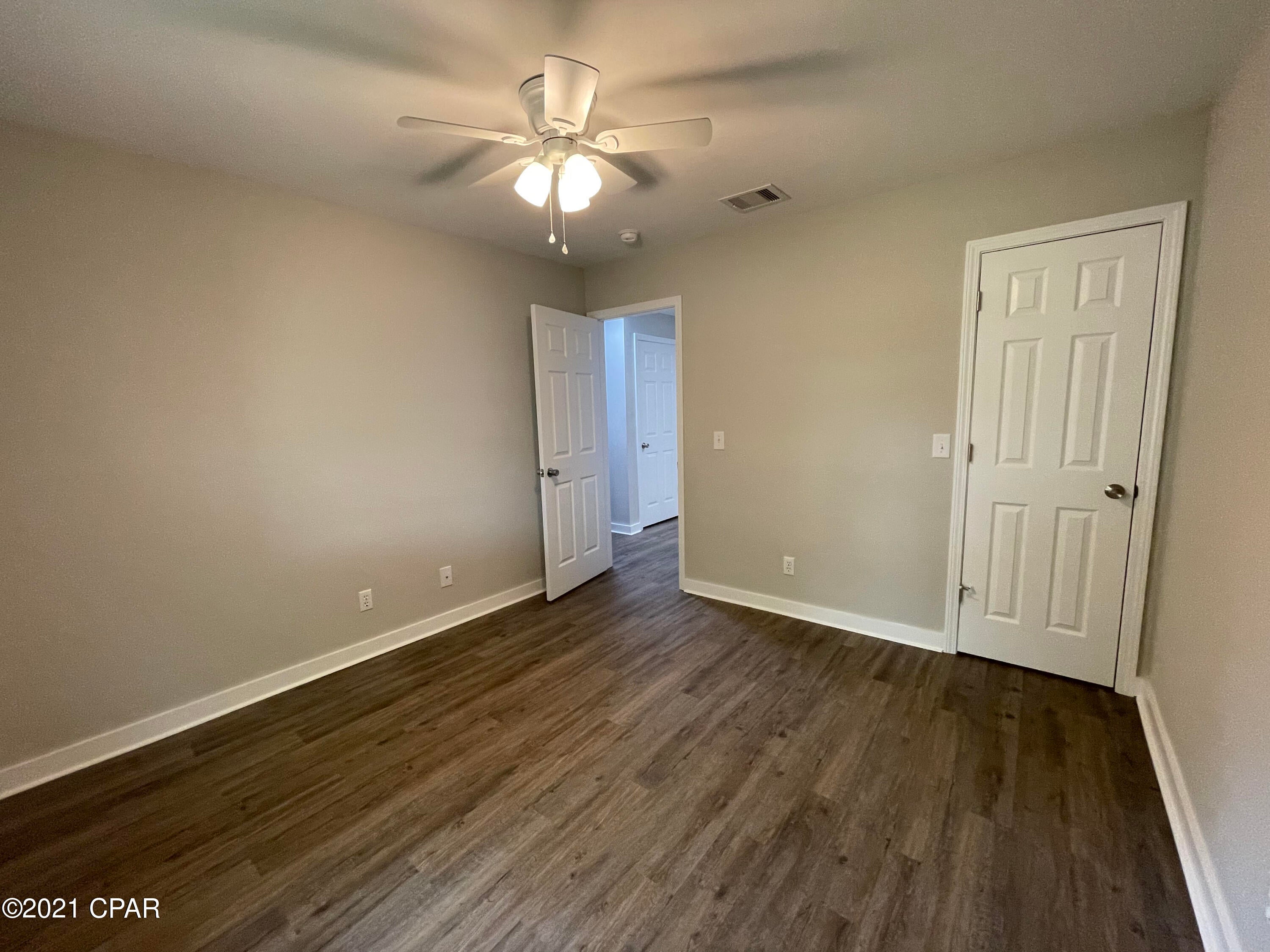 Belaire Estates Replat - Residential