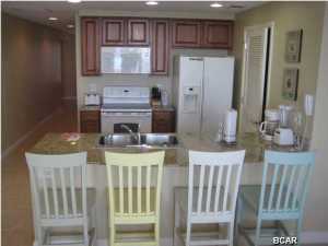 Splash Condo - Residential