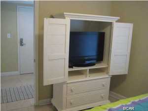 Splash Condo - Residential