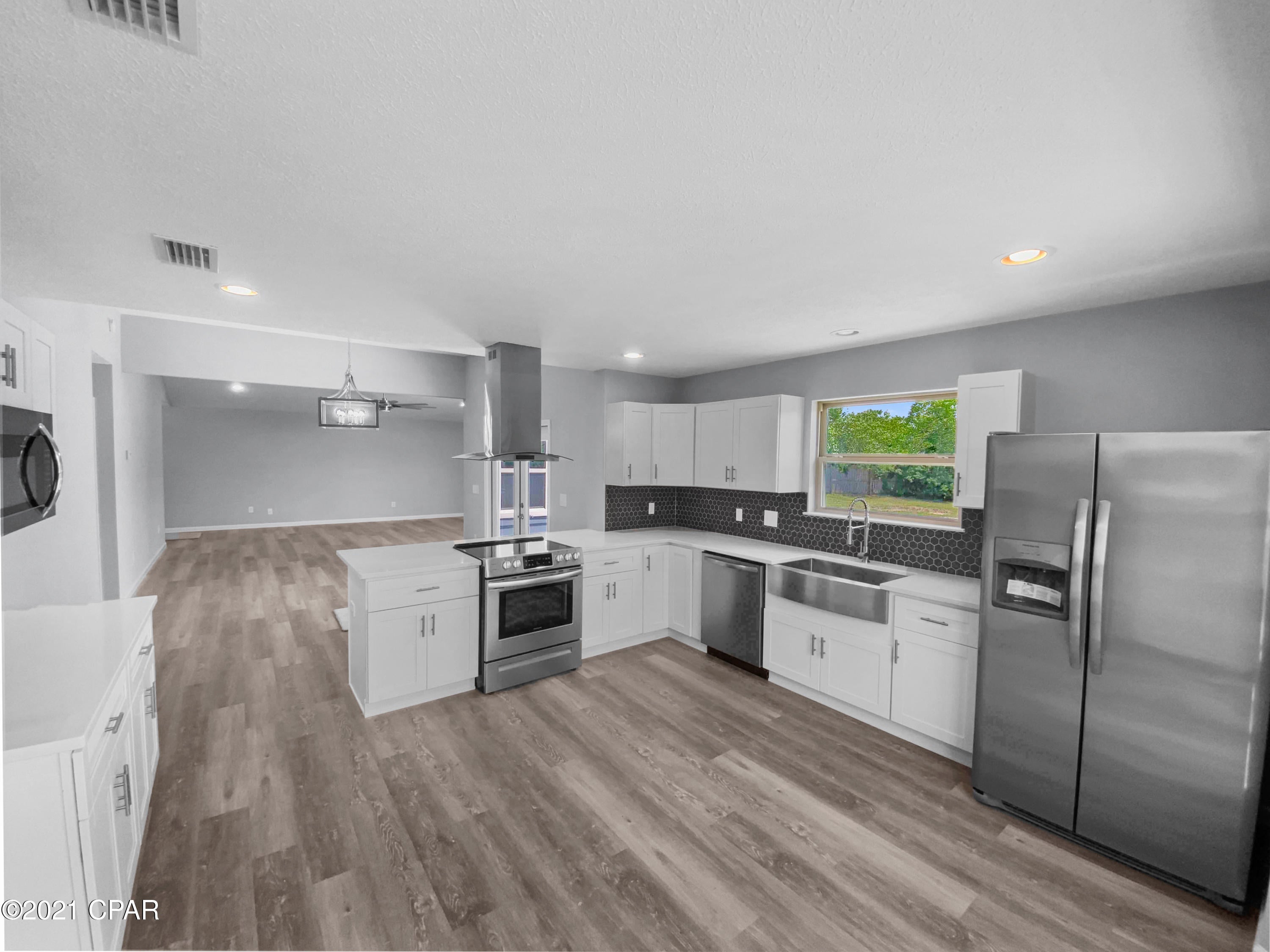 [No Recorded Subdiv] - Residential