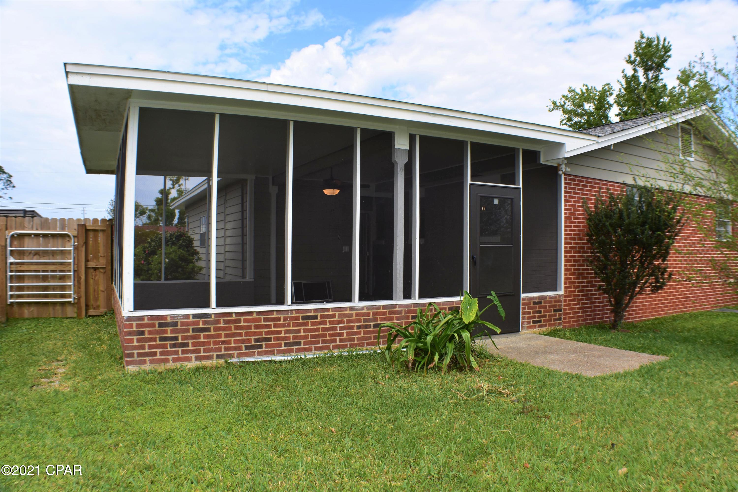 Hentz 1st Add Unit A - Residential