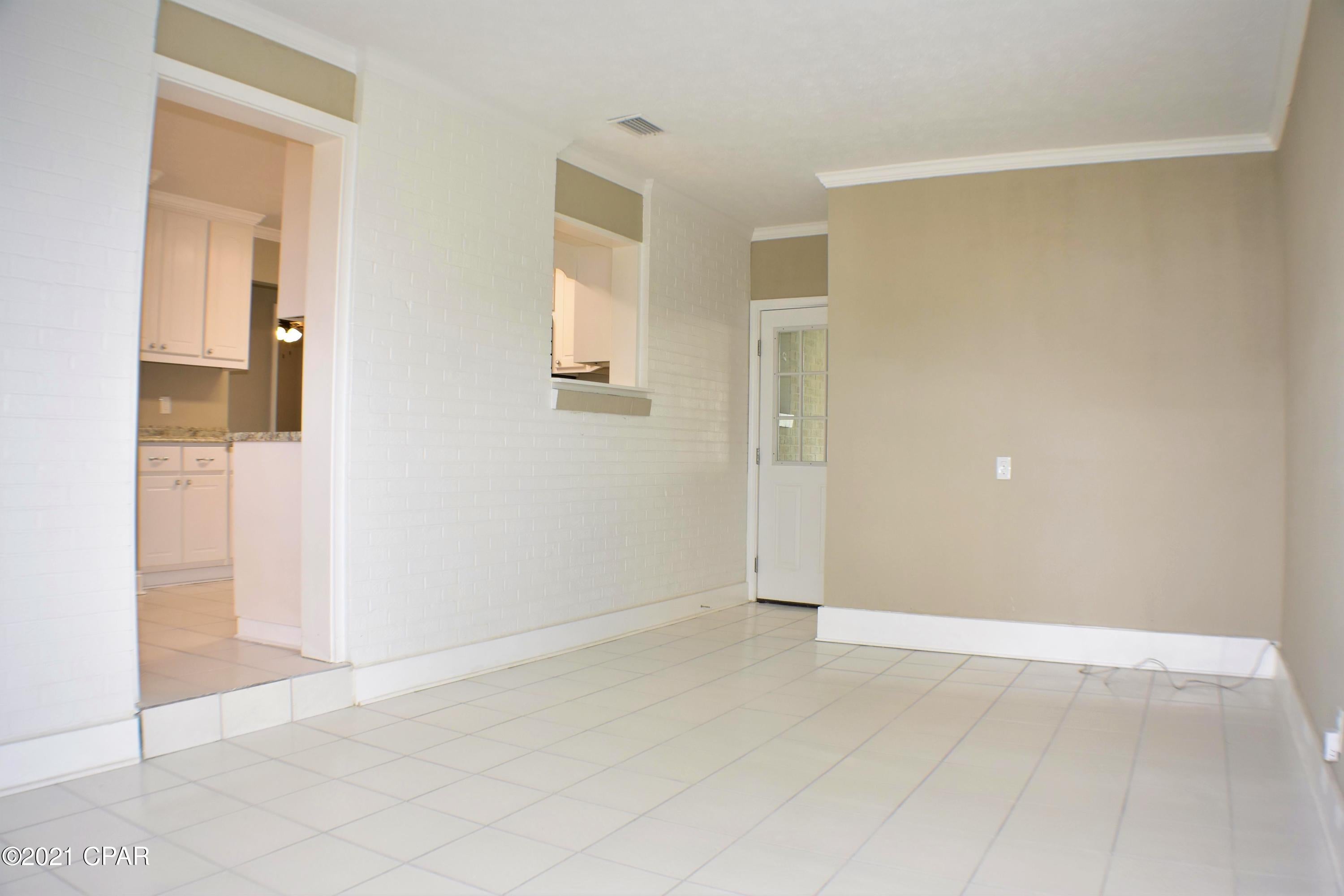 Hentz 1st Add Unit A - Residential