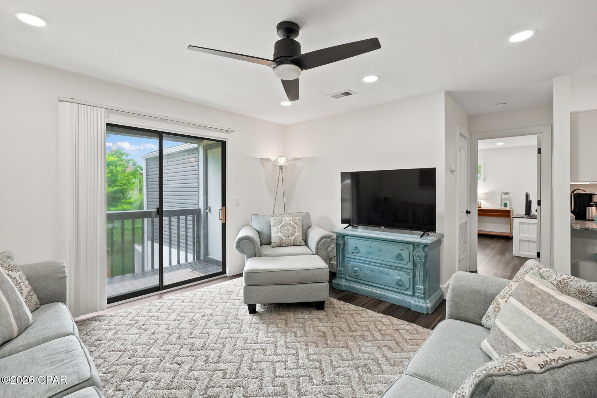 Shade Tree Condo Ph II - Residential