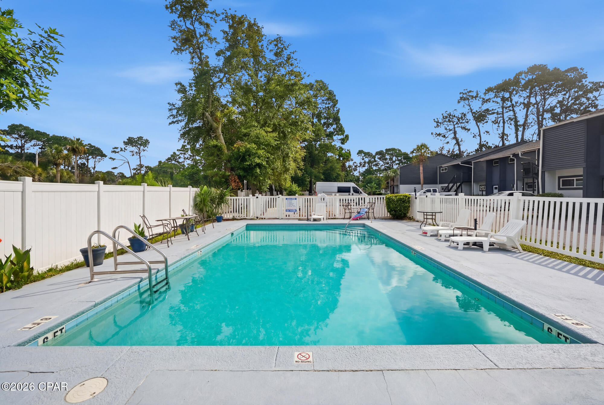 Shade Tree Condo Ph II - Residential