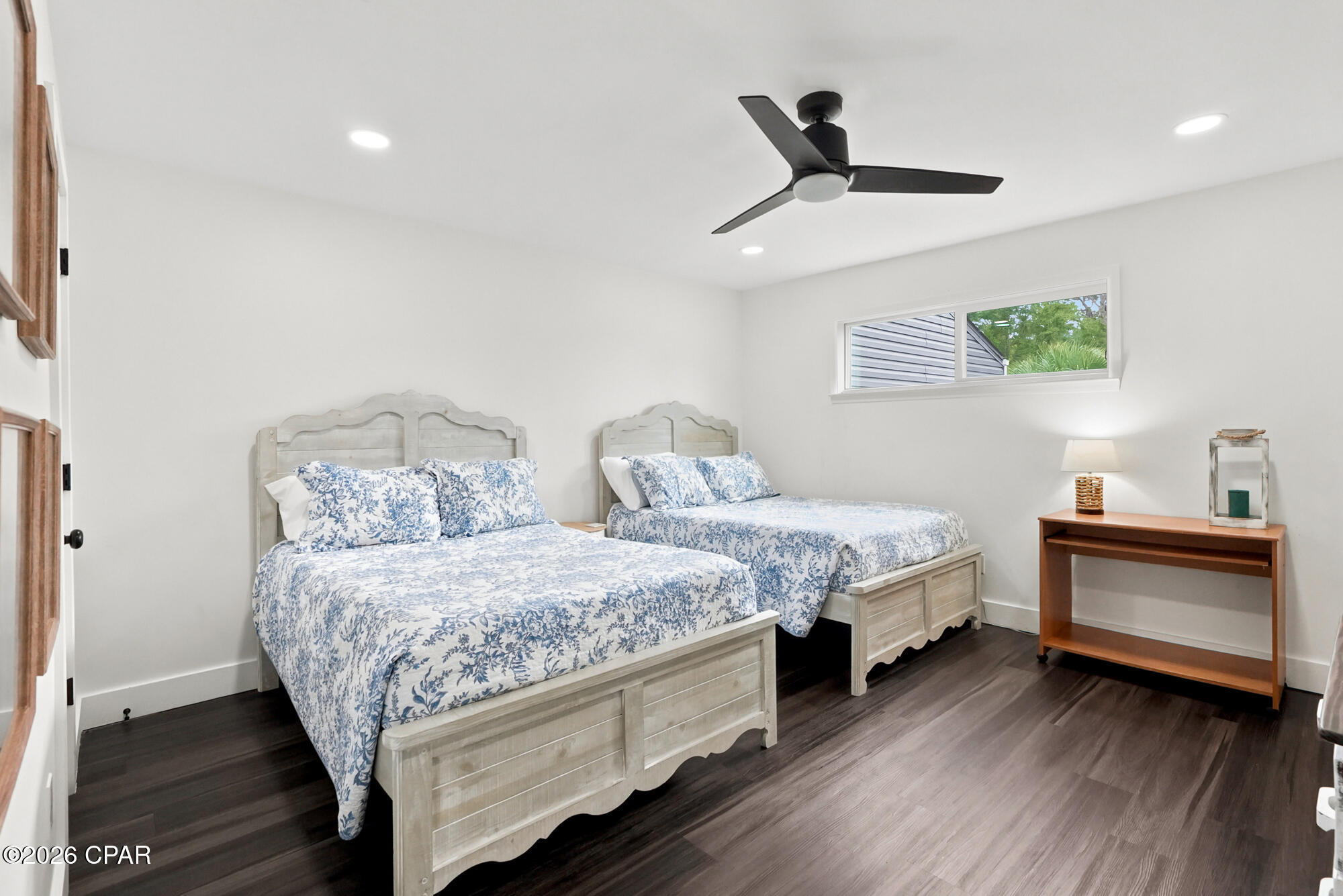 Shade Tree Condo Ph II - Residential