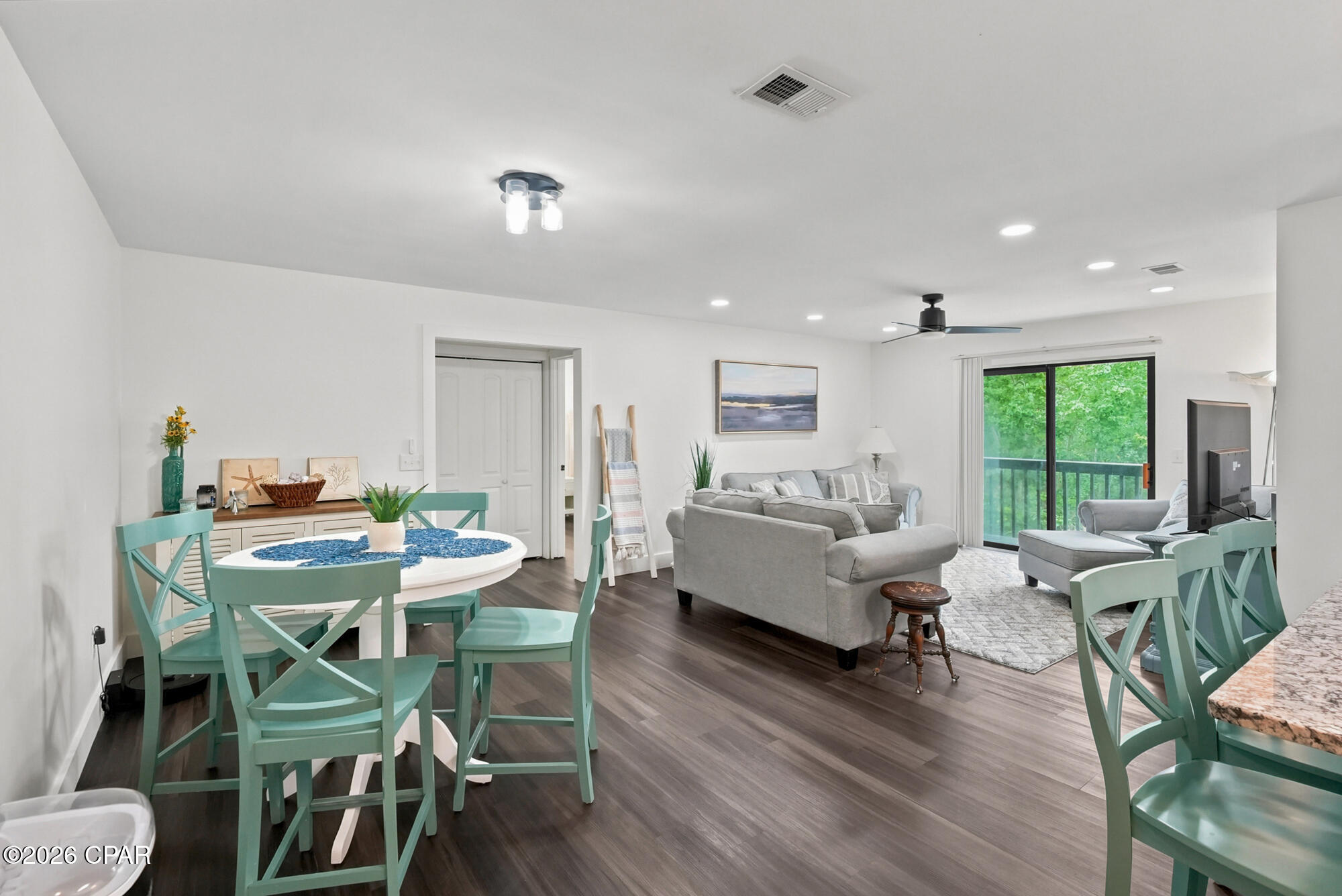 Shade Tree Condo Ph II - Residential