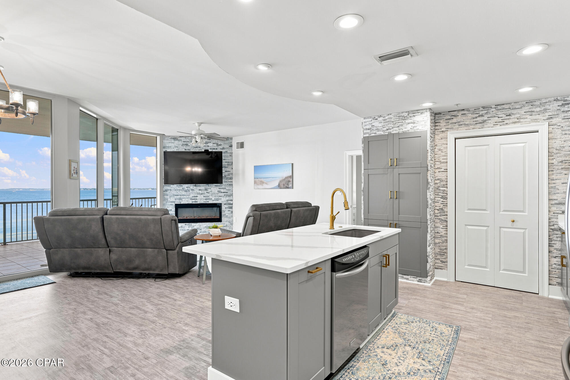 Marina Landing - Residential