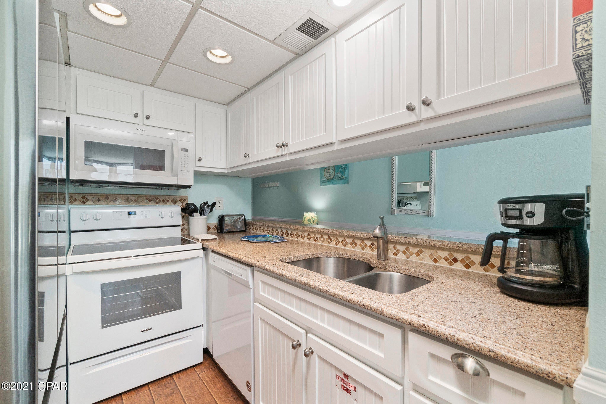 Sunbird Condo - Residential