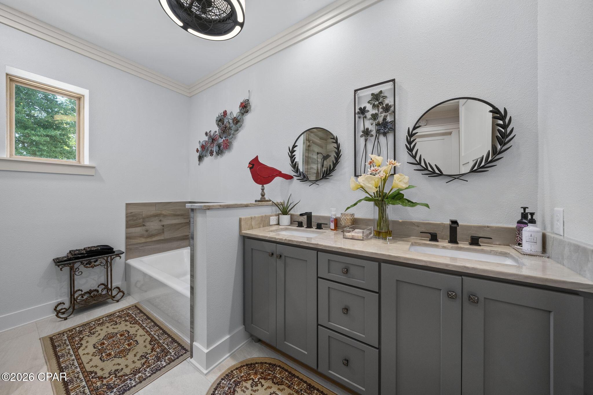Paradise Oaks - Residential