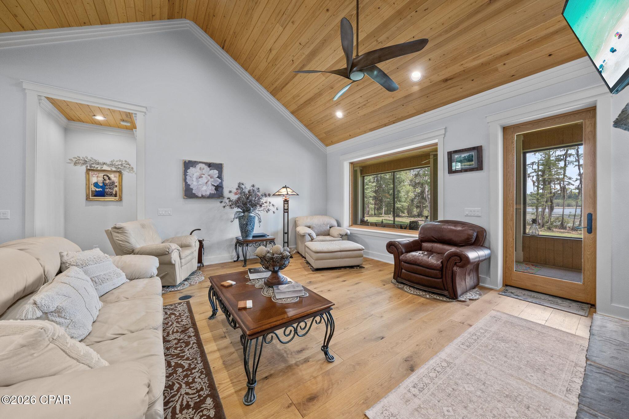 Paradise Oaks - Residential