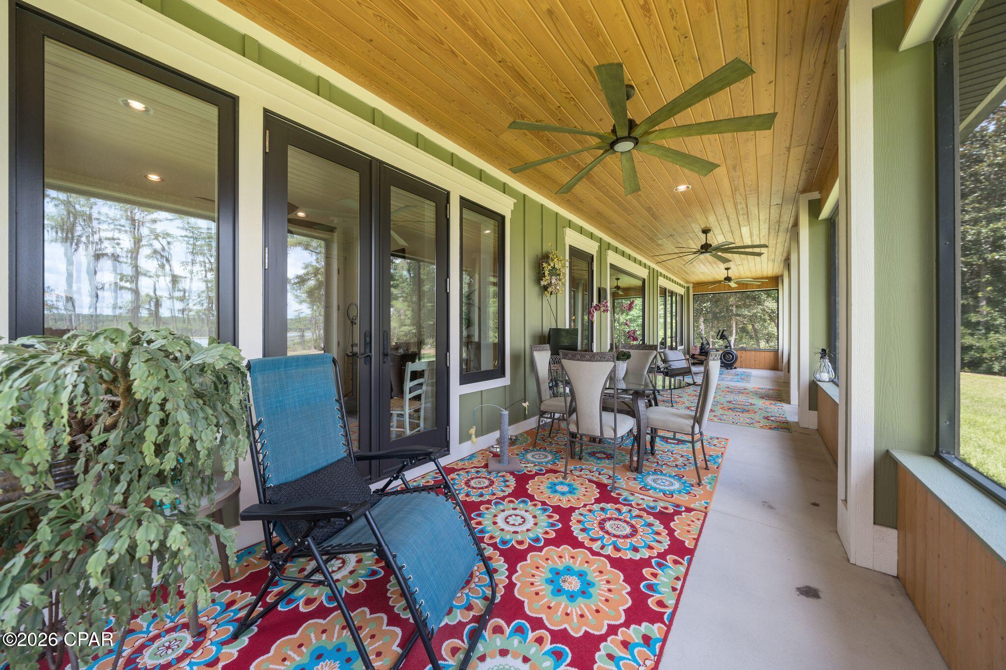 Paradise Oaks - Residential