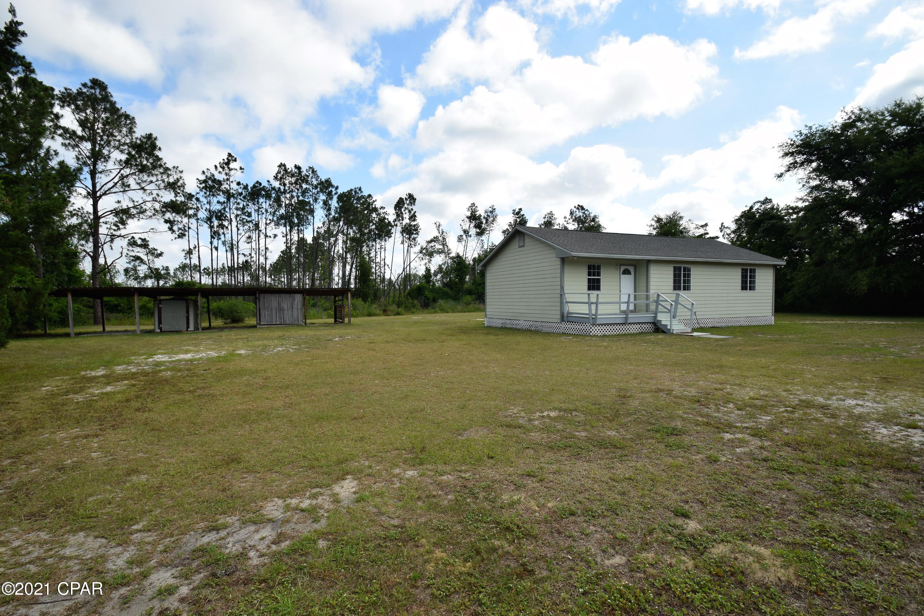 3 bedroom, 2 bath house on a 3/4 acre lot on a paved road near Lake Merial. The Master Bedroom has a large closet and private Bath. The exterior has newly painted Hardi board and the inside has new paint. The lot is cleared and level. All information provided is deemed

reliable, but is not guaranteed. Buyer should verify any important details.