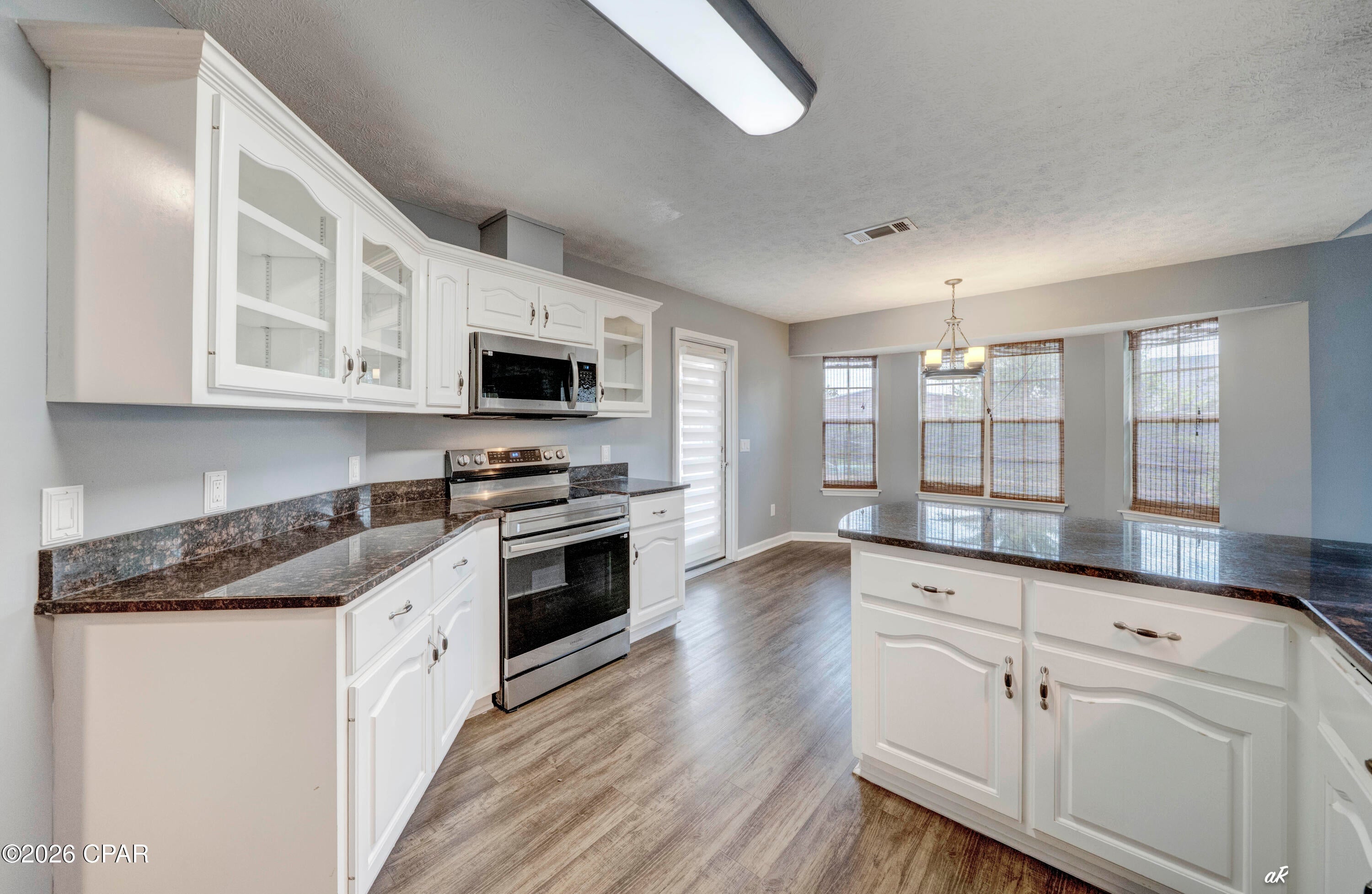 [No Recorded Subdiv] - Residential Lease