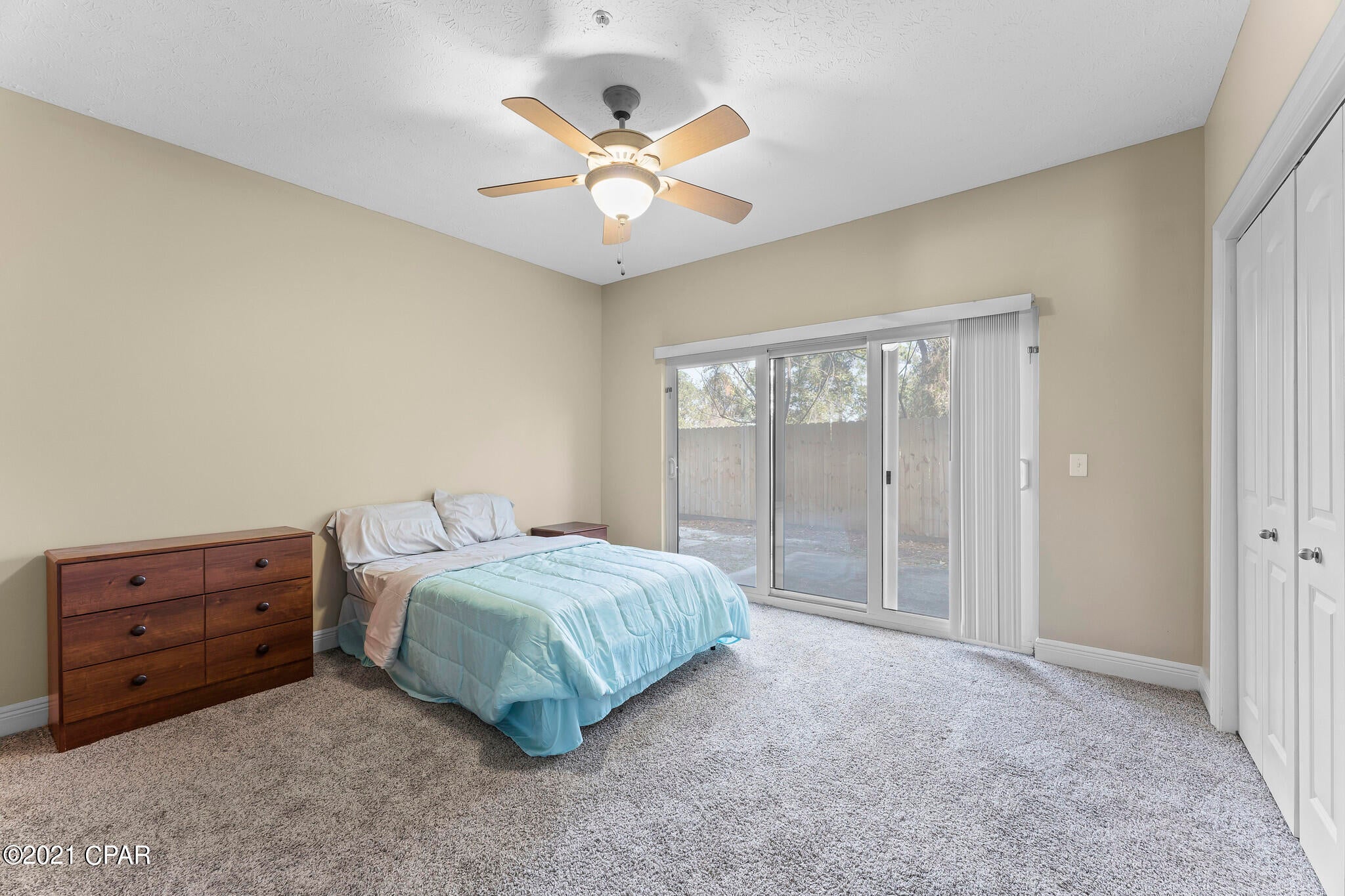 Long Beach 3rd - Residential
