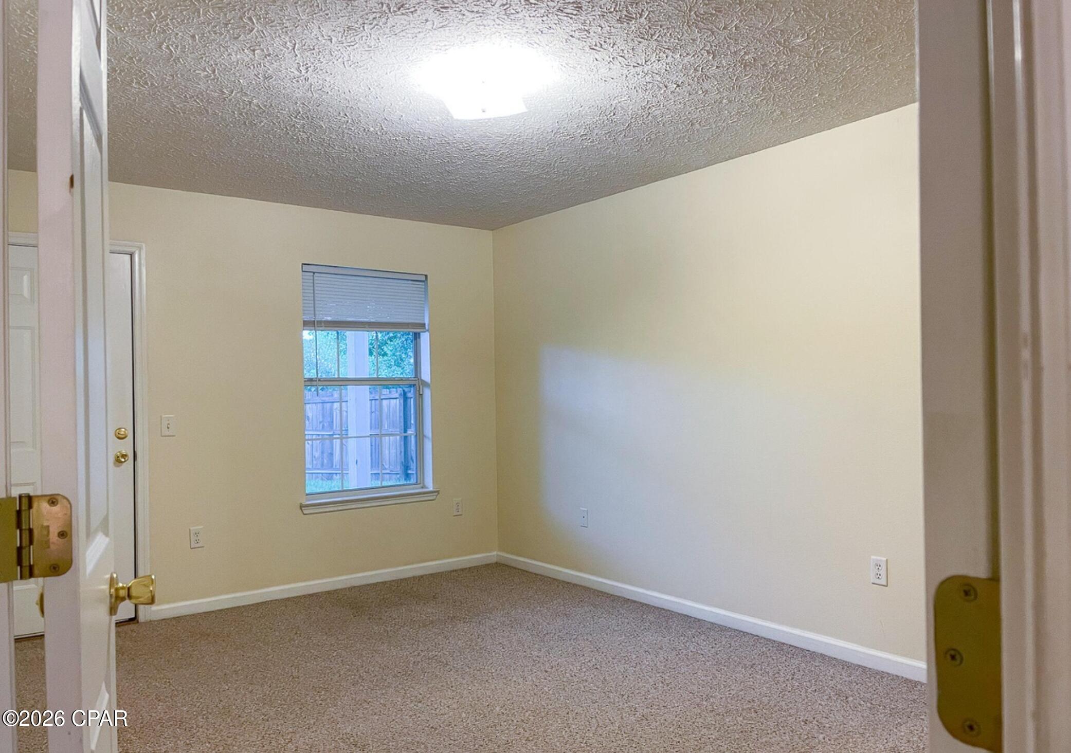 Summer Lace - Residential Lease