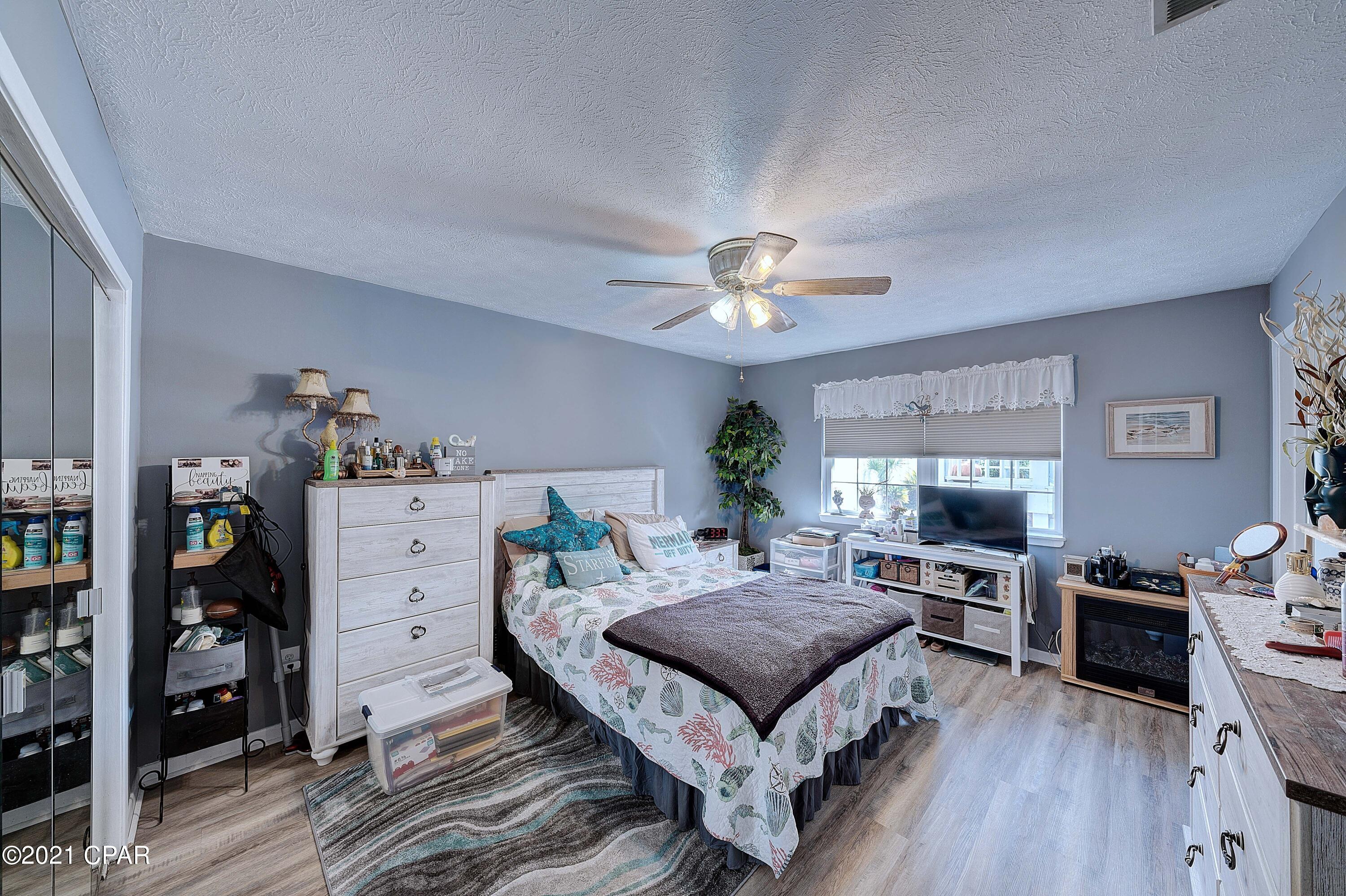 Holiday Beach Unit 14 - Residential