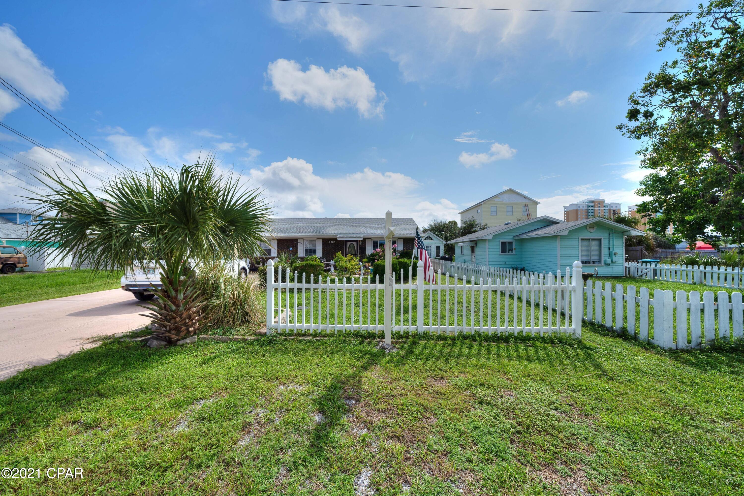 Holiday Beach Unit 14 - Residential