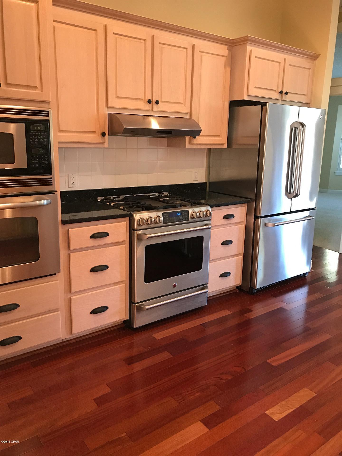[No Recorded Subdiv] - Residential Lease