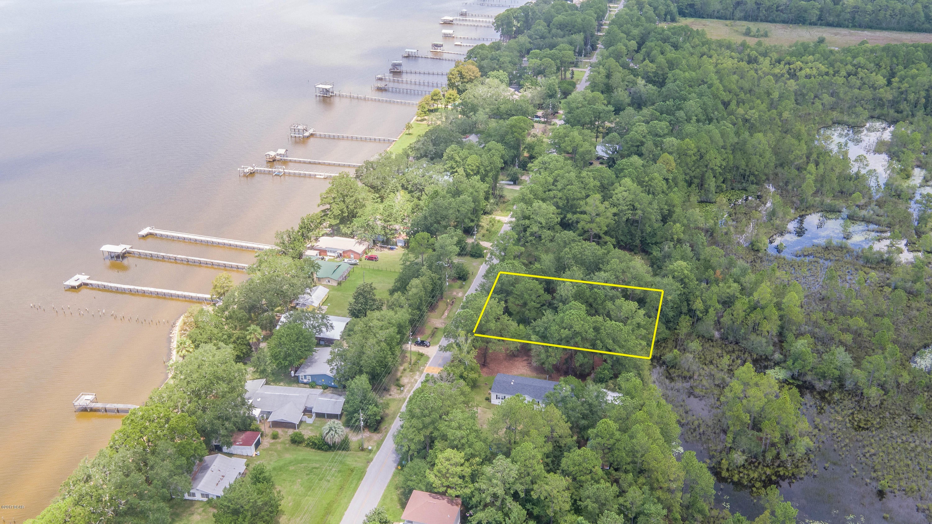 Great home site at almost a half an acre for your family or spec home. Located just minutes from the beaches of South Walton and the 331 Park.