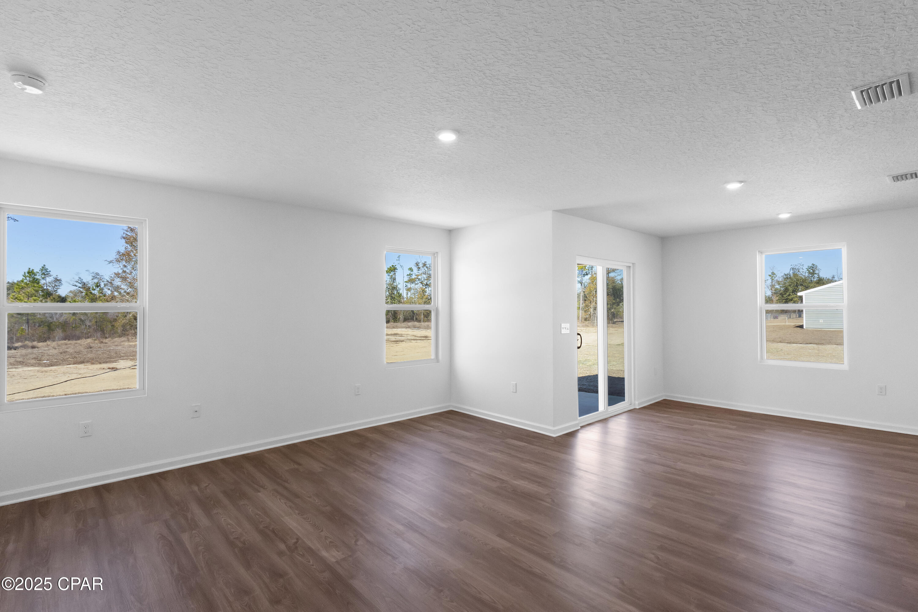 Sunny Hills - Residential
