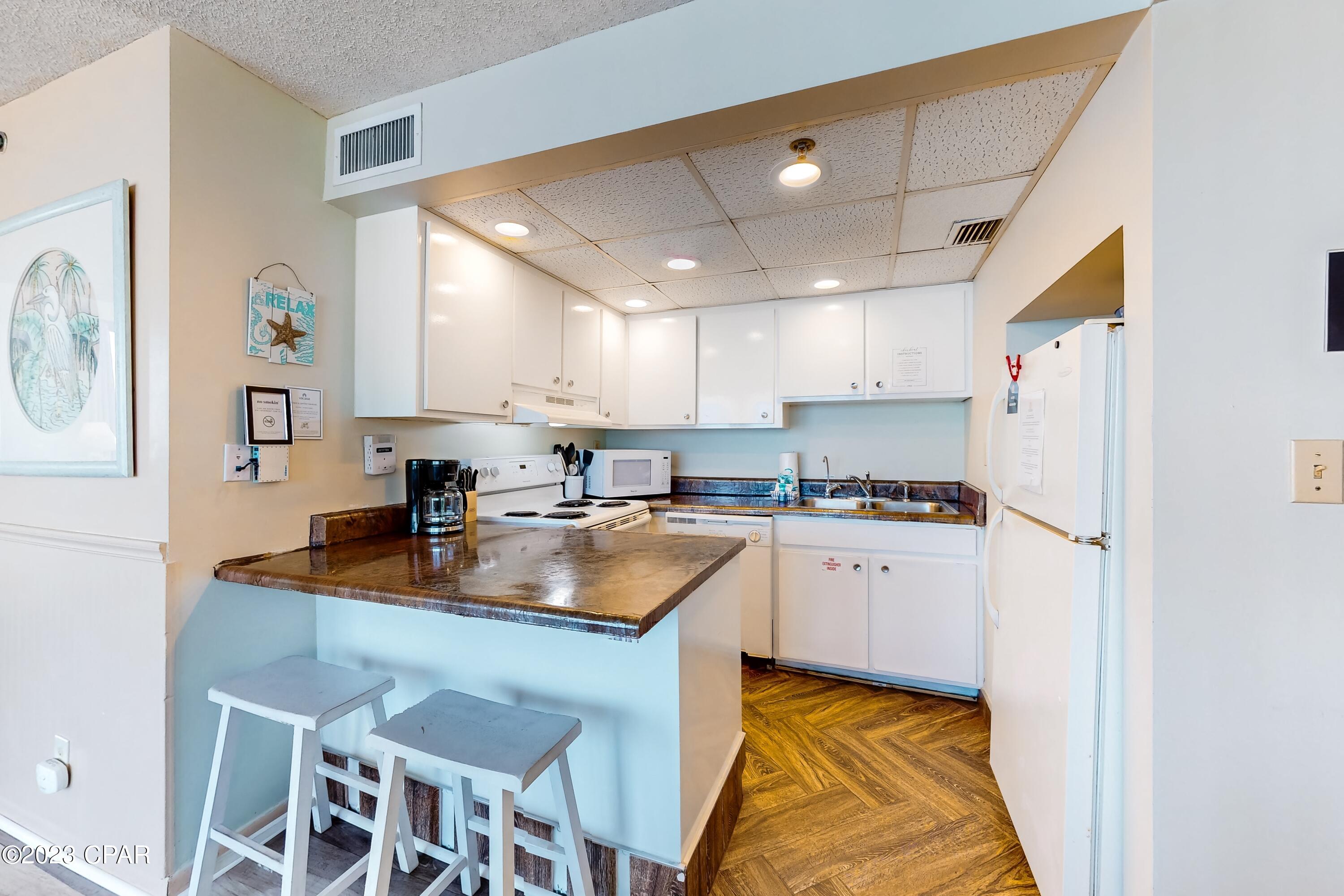 Sunbird Condo - Residential