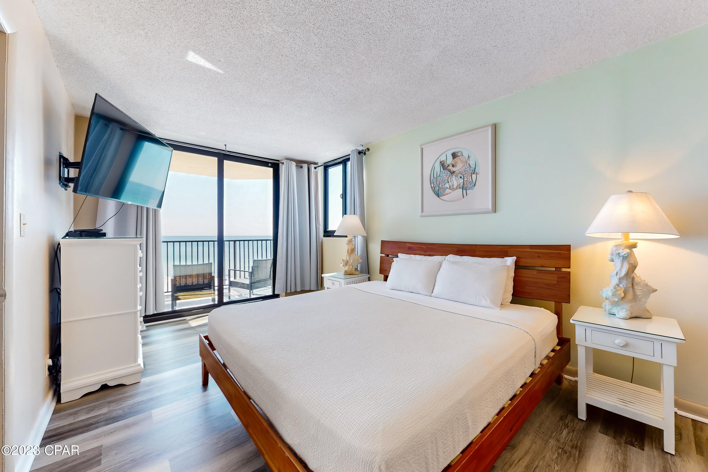 Sunbird Condo - Residential