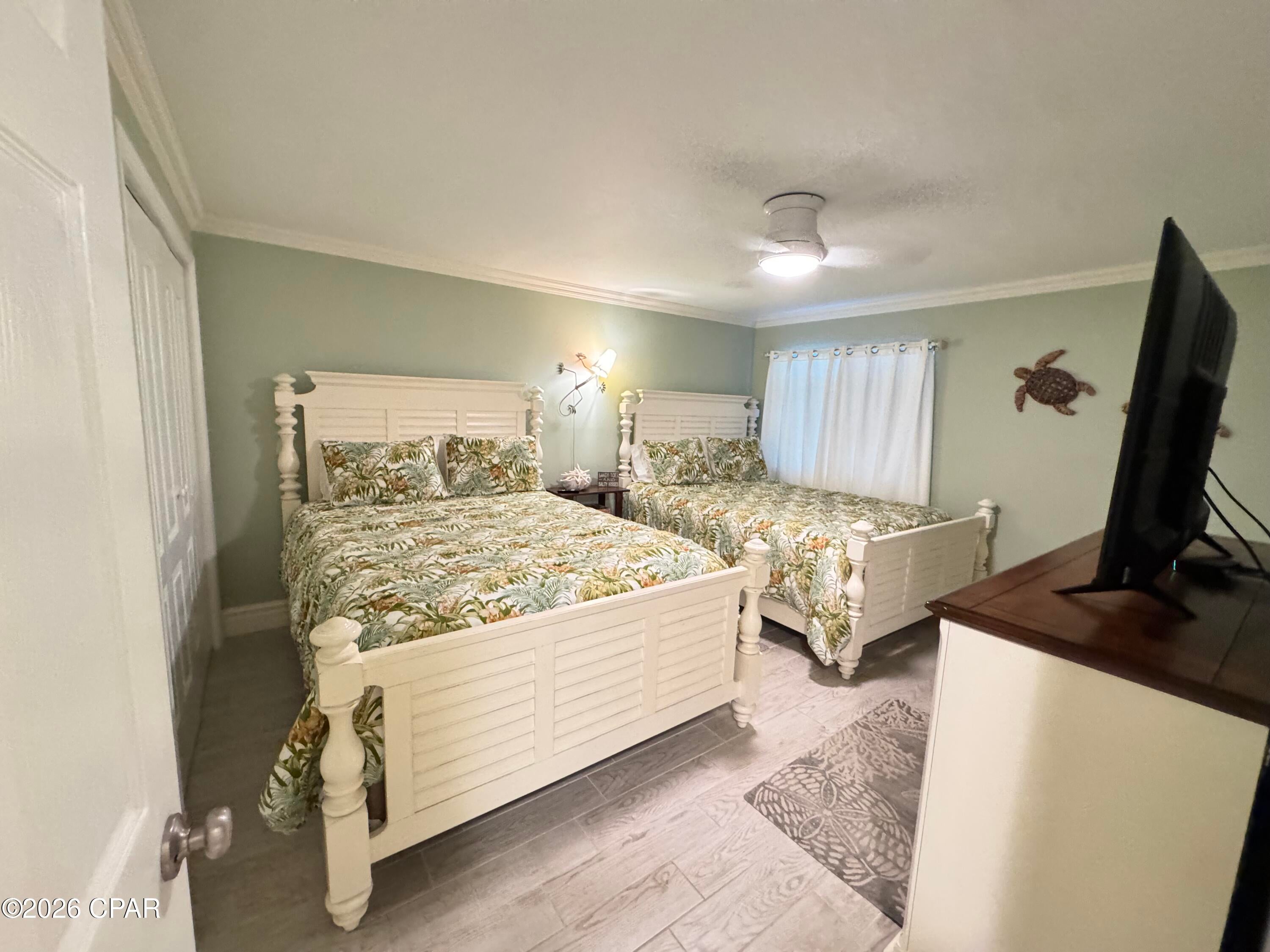 Mariner West Condo - Residential