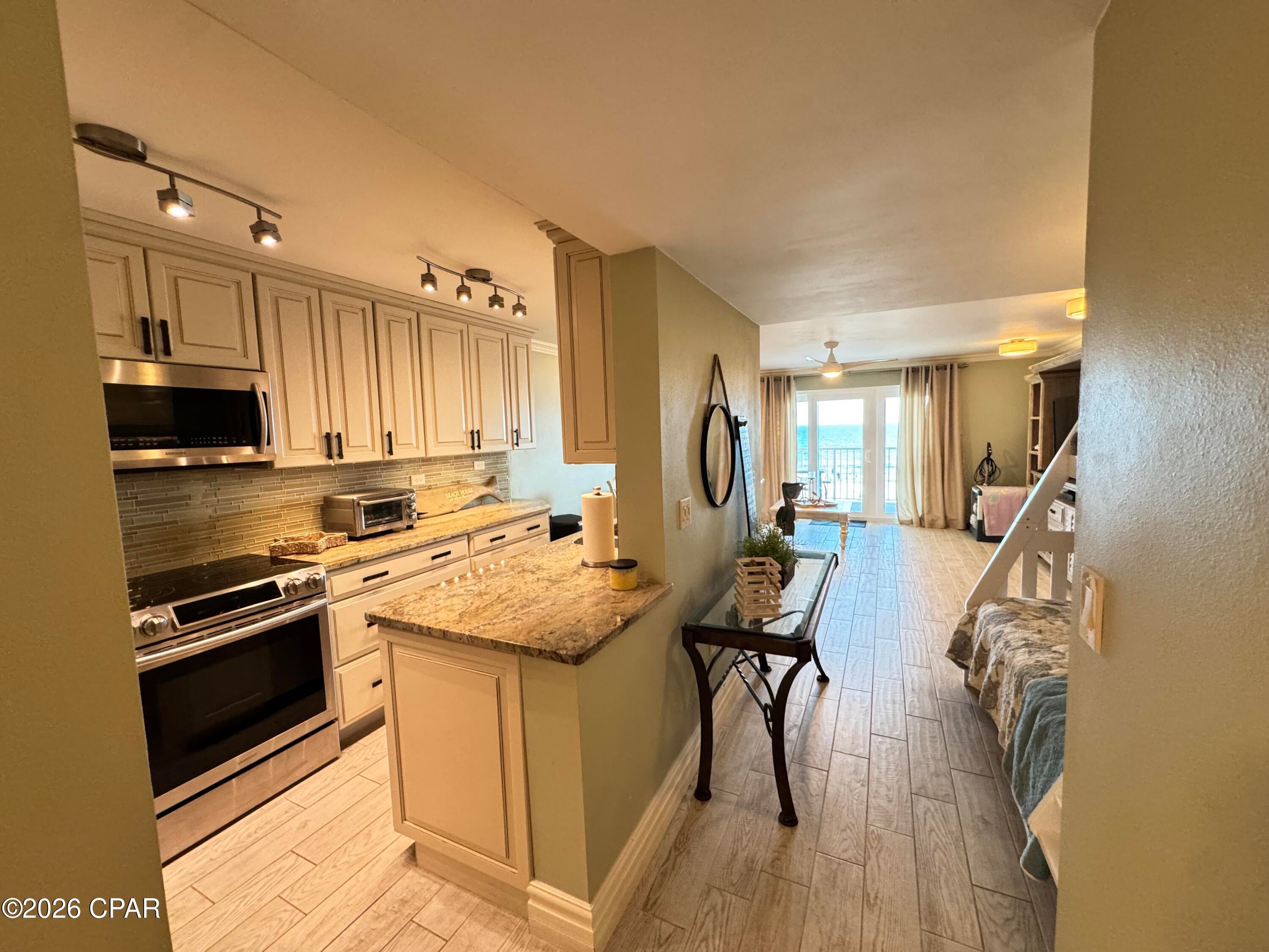 Mariner West Condo - Residential
