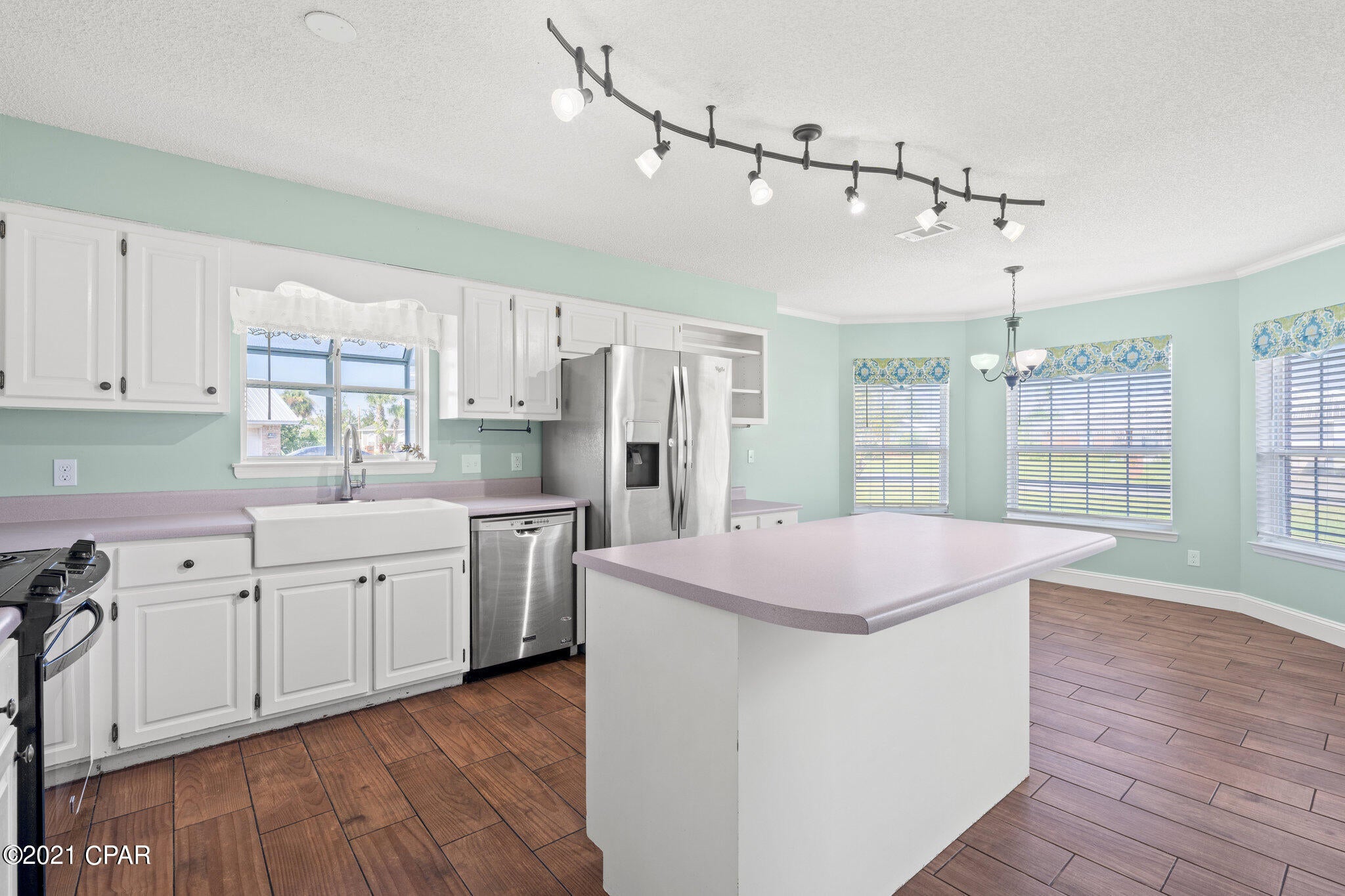 Mowat Highlands Ph 1 - Residential
