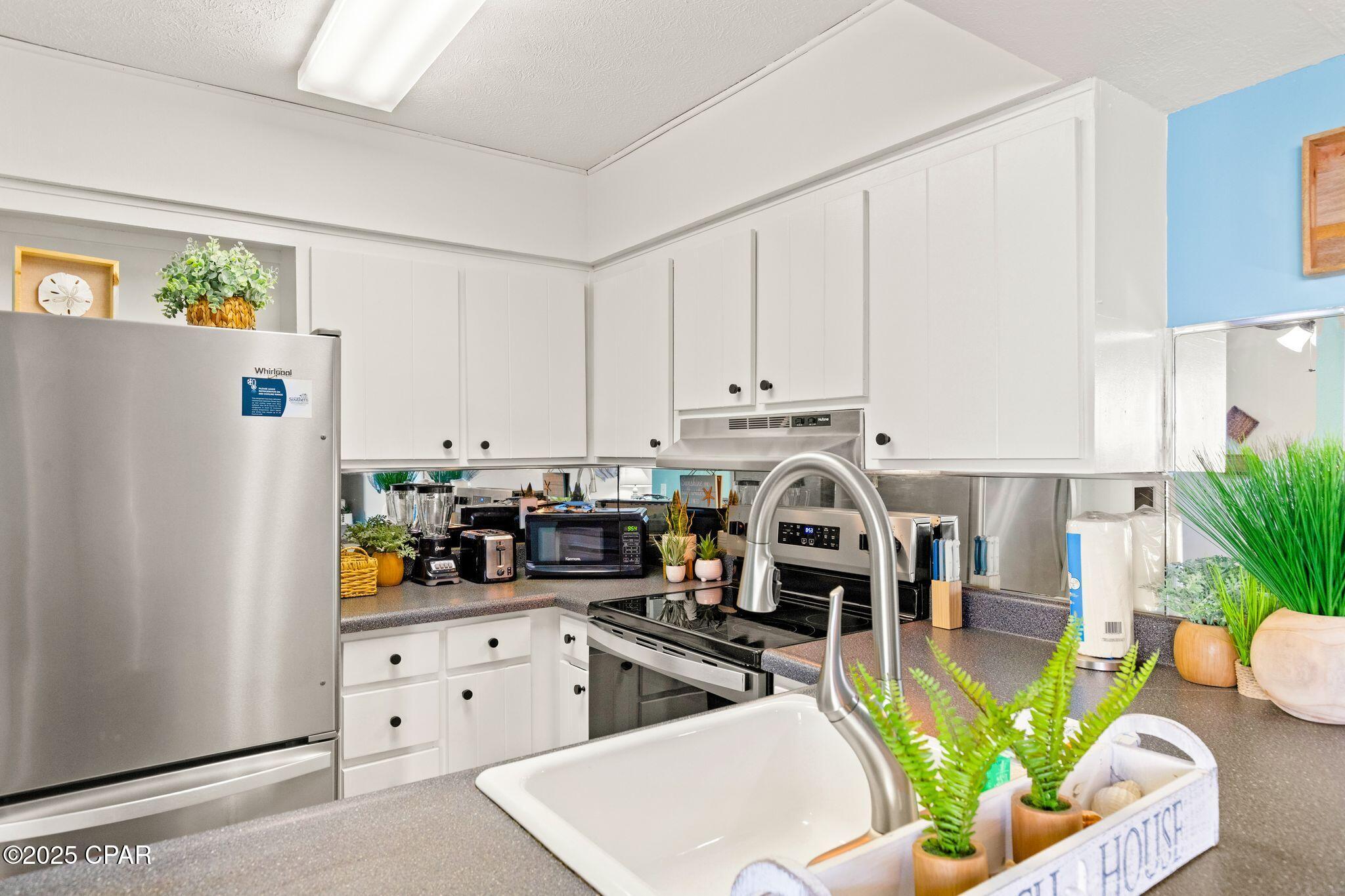 Endless Summer I - Residential