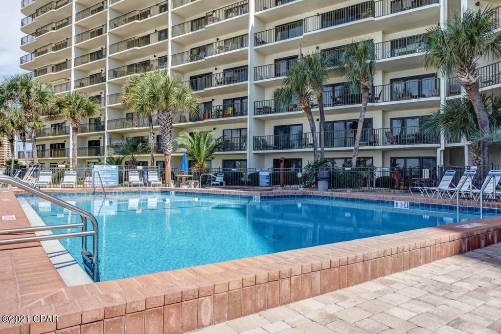 The Commodore - Residential