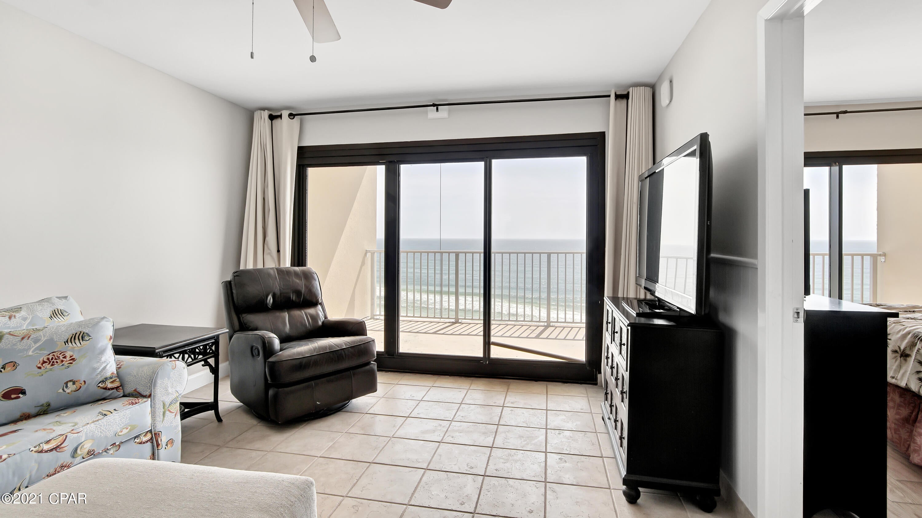 The Commodore - Residential