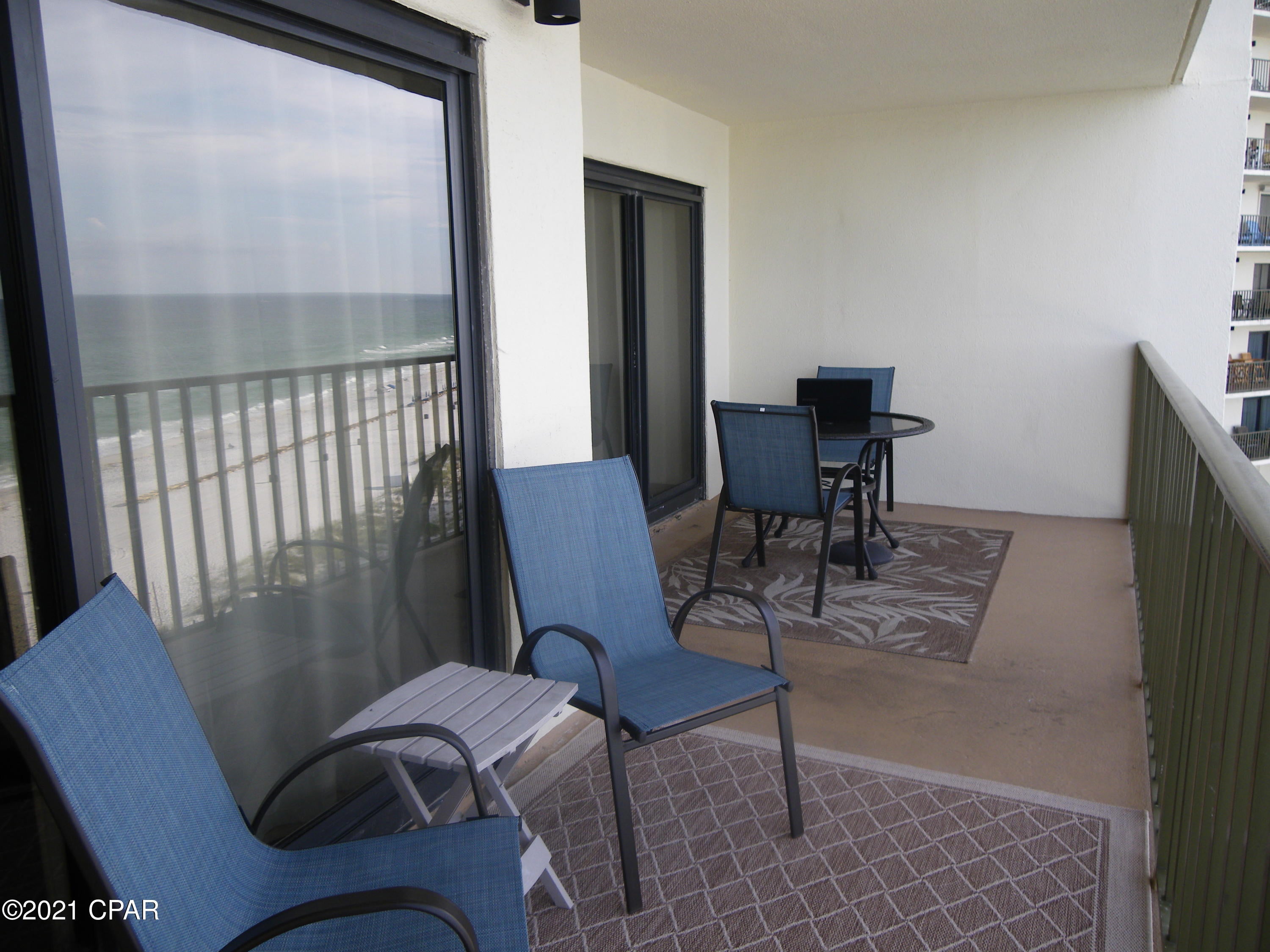 The Commodore - Residential