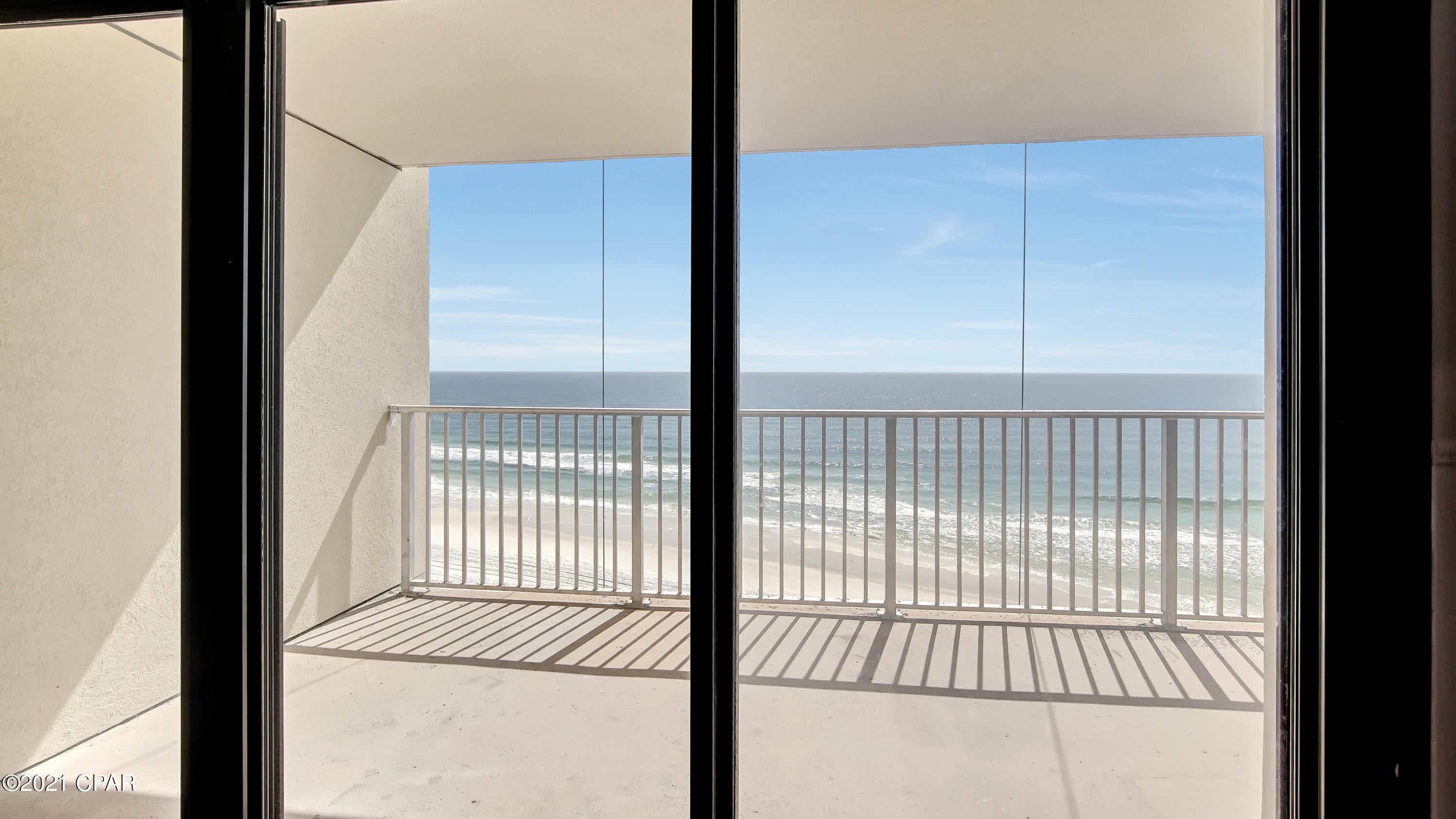 The Commodore - Residential