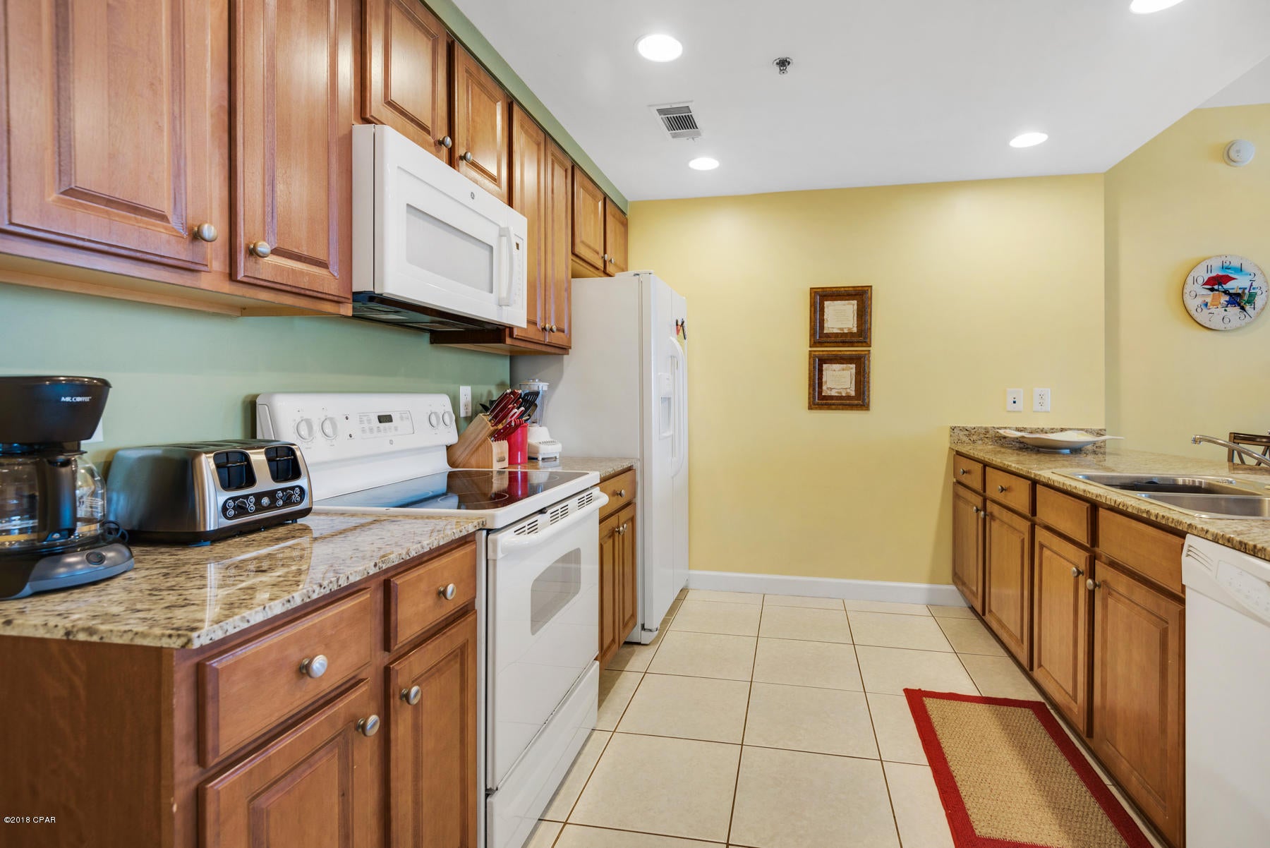 Splash Condo - Residential