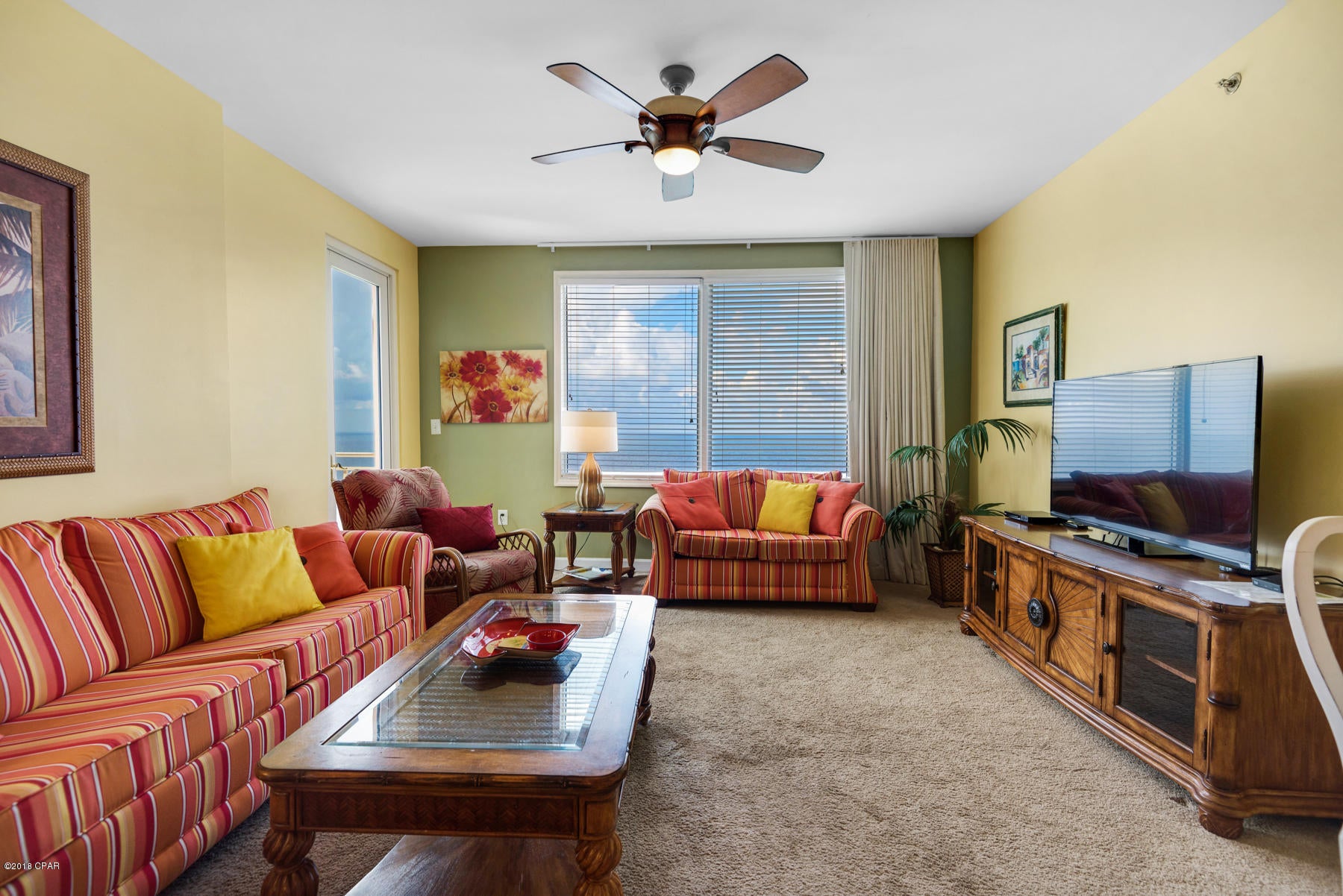 Splash Condo - Residential