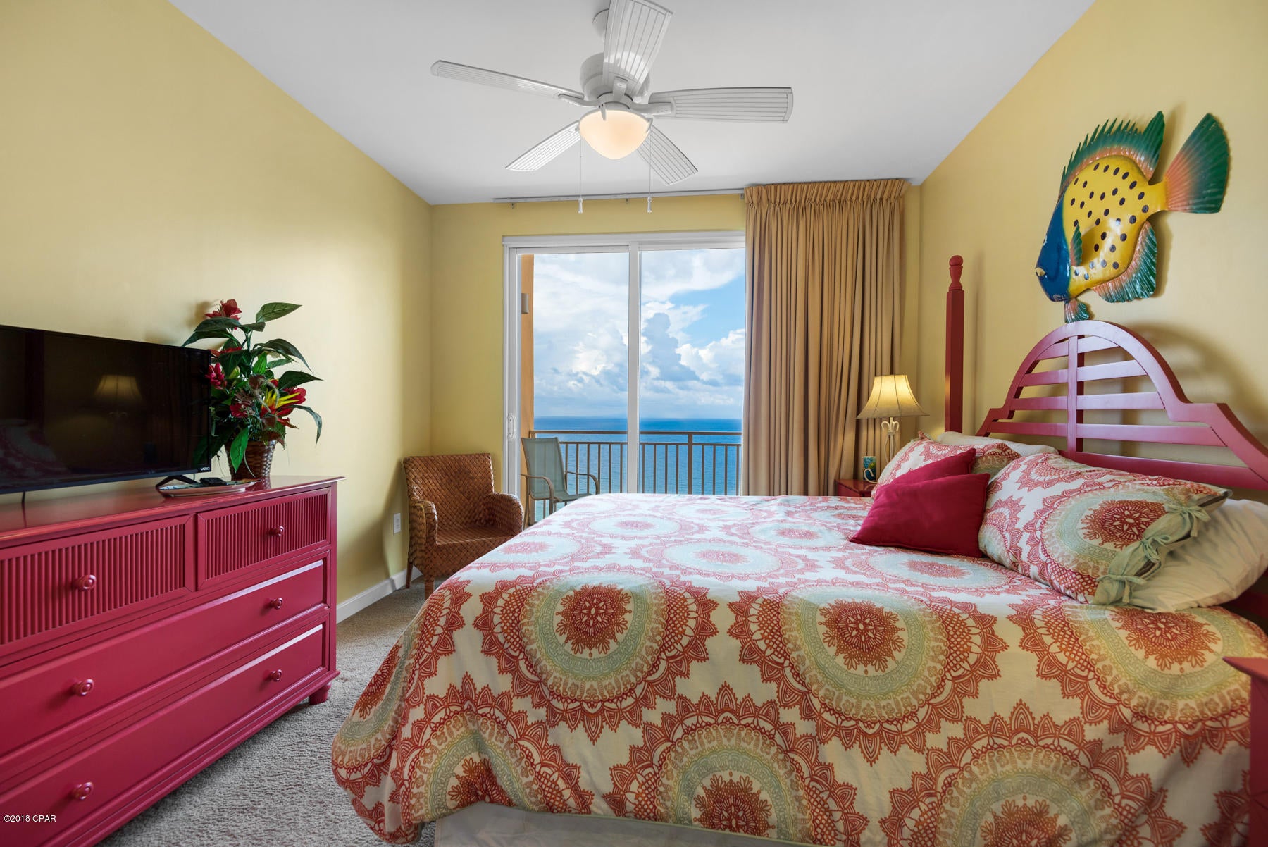 Splash Condo - Residential