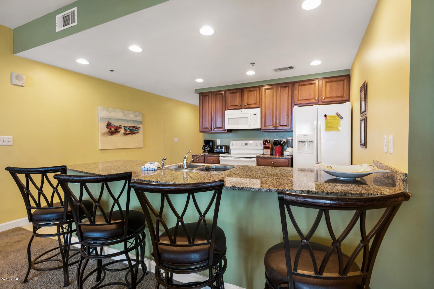 Splash Condo - Residential