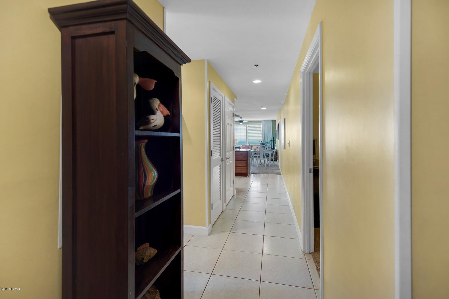 Splash Condo - Residential
